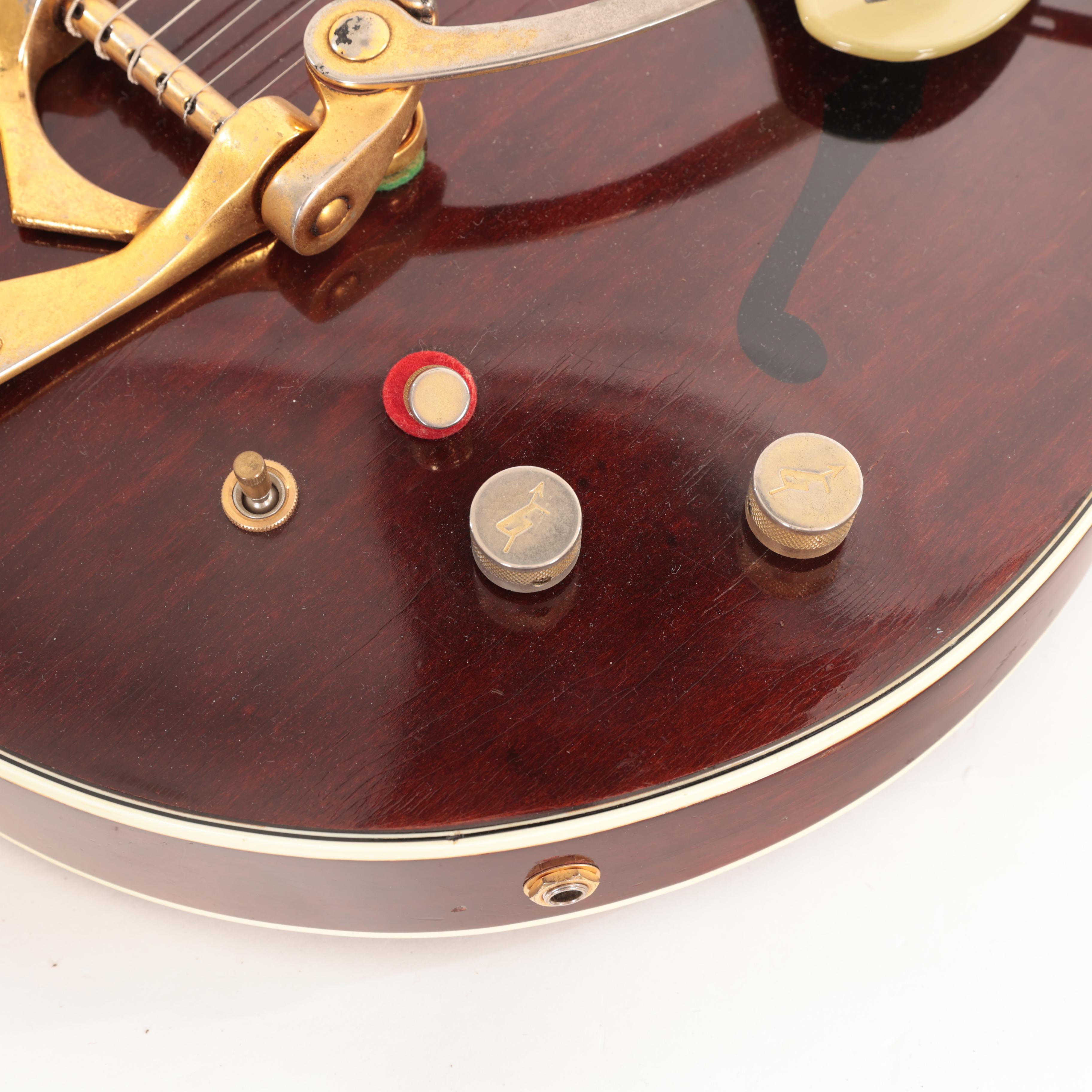 Second Hand 1965 Gretsch Chet Atkins Country Gentleman in Walnut 964 - SH-114-1964 (10).jpg