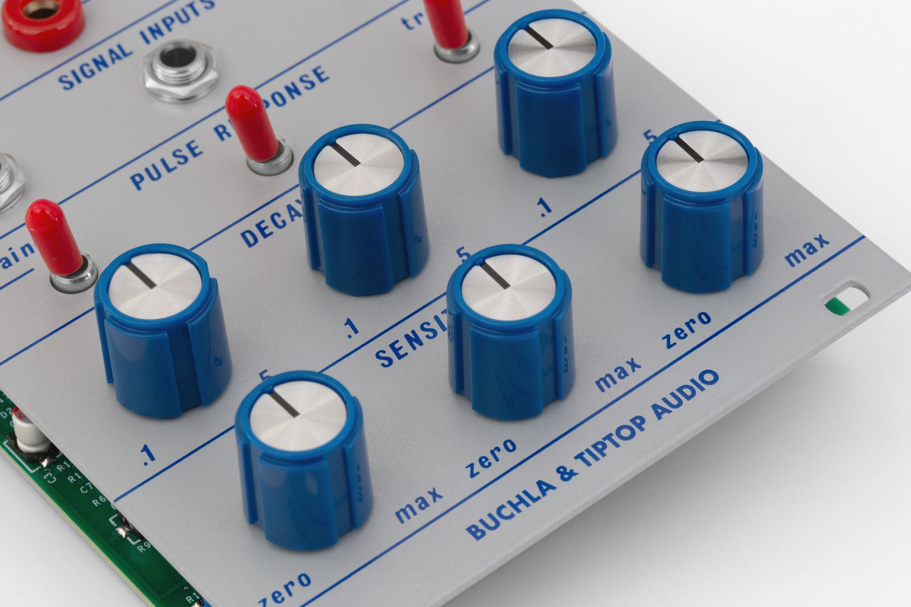 Buchla & Tiptop Audio 230t Triple Envelope Follower - 230T_3.jpg