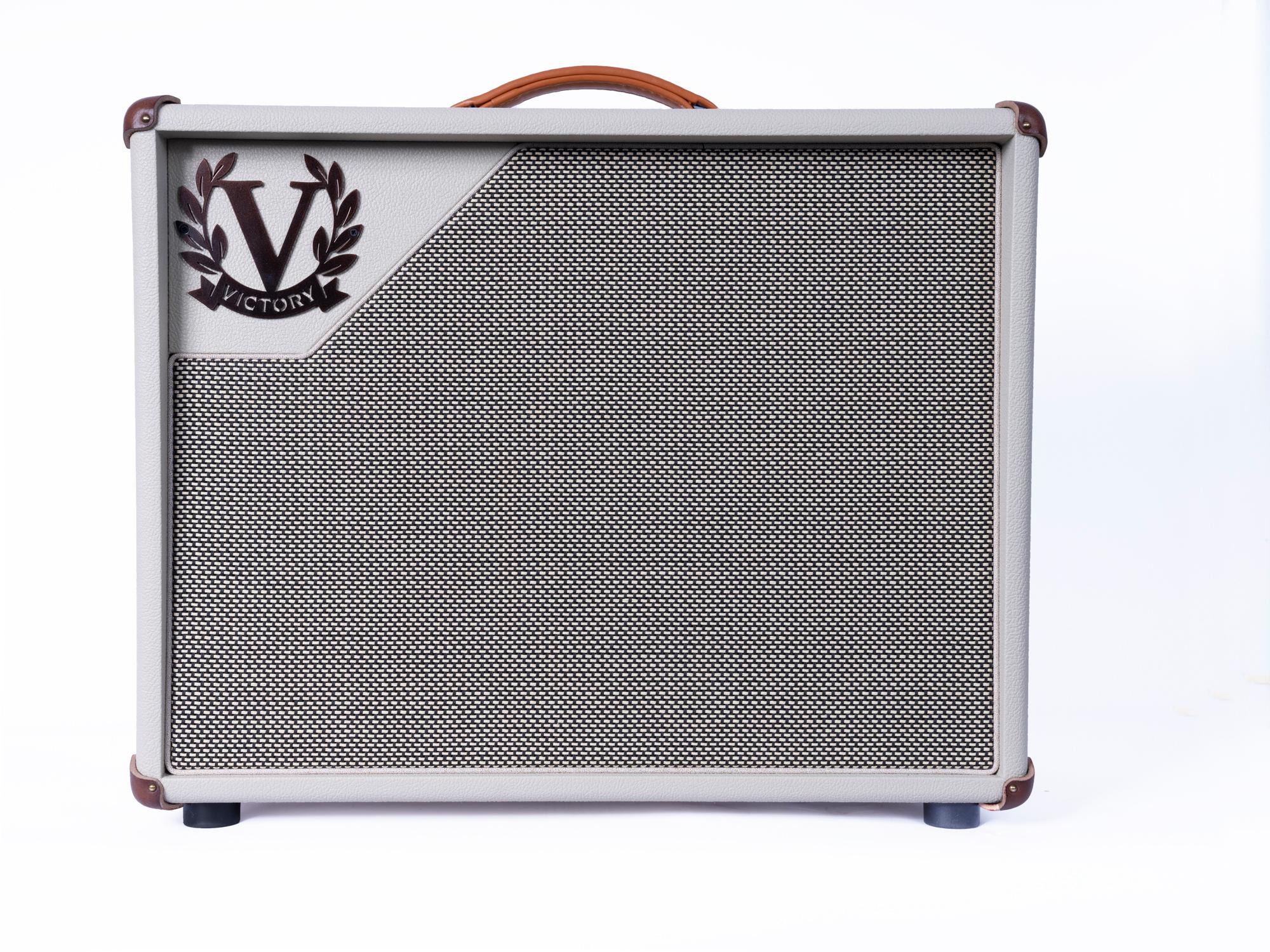 Victory V40 The Duchess Deluxe Combo MKII - DSCF6059.jpg