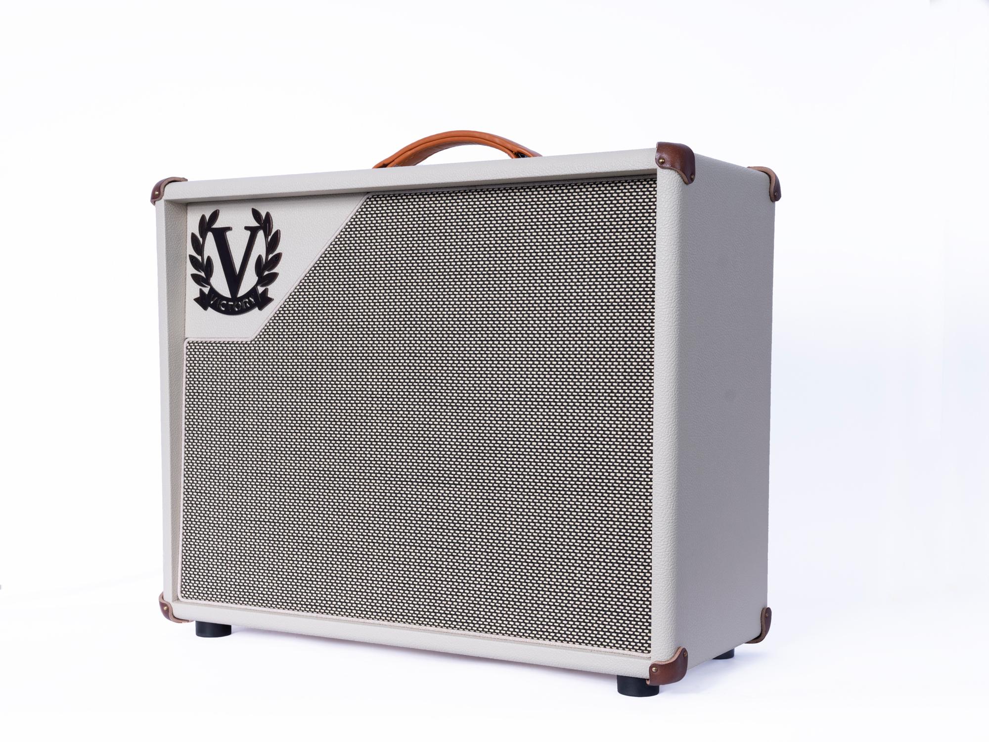 Victory V40 The Duchess Deluxe Combo MKII - DSCF6062.jpg