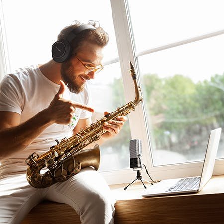 Behringer BV44 Vintage Broadcast Type 44 USB Mic - 494450-1644848819713.jpg