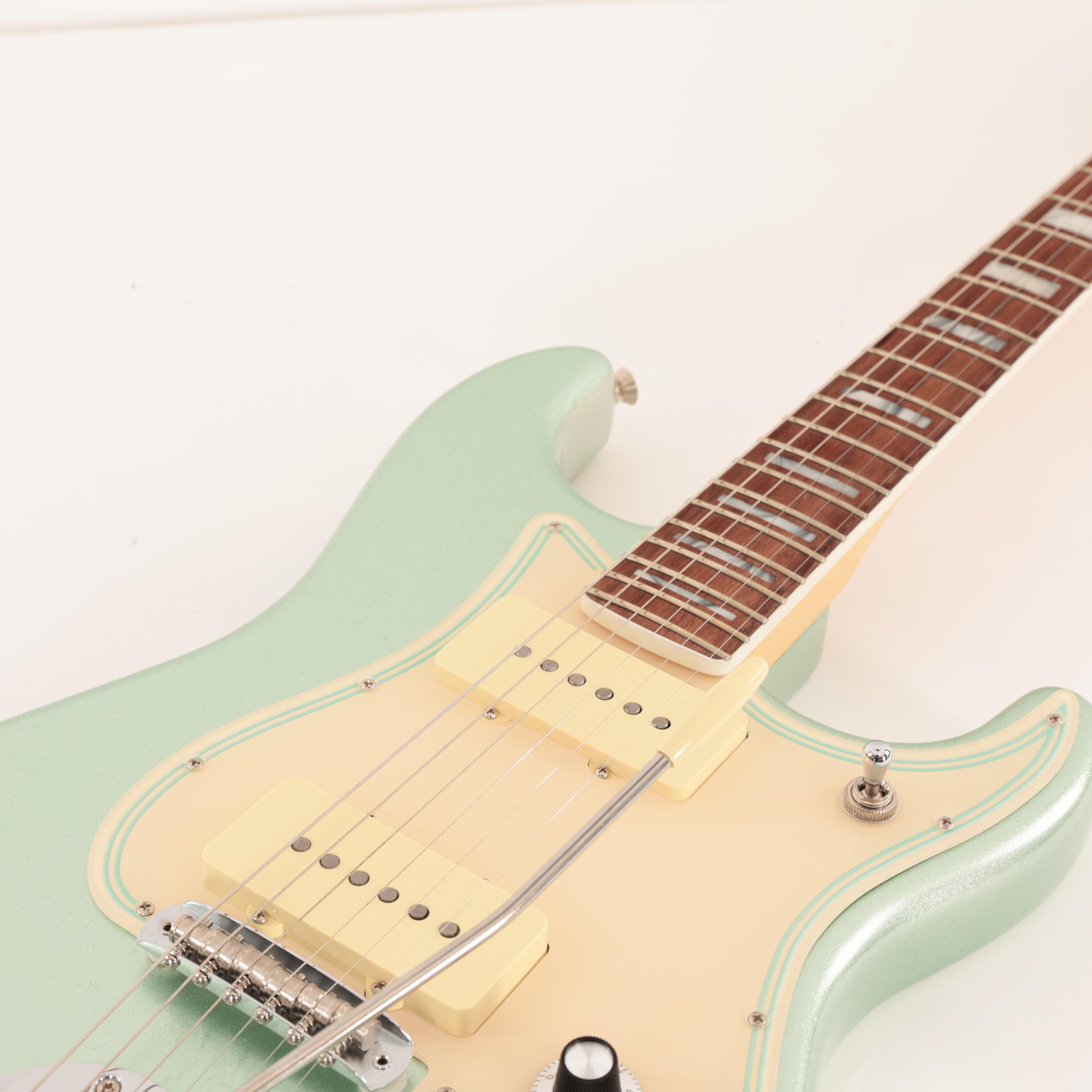 Second Hand Fender Parallel Universe Jazz Strat Surf Green 000 - SH-114-2000 (7).jpg