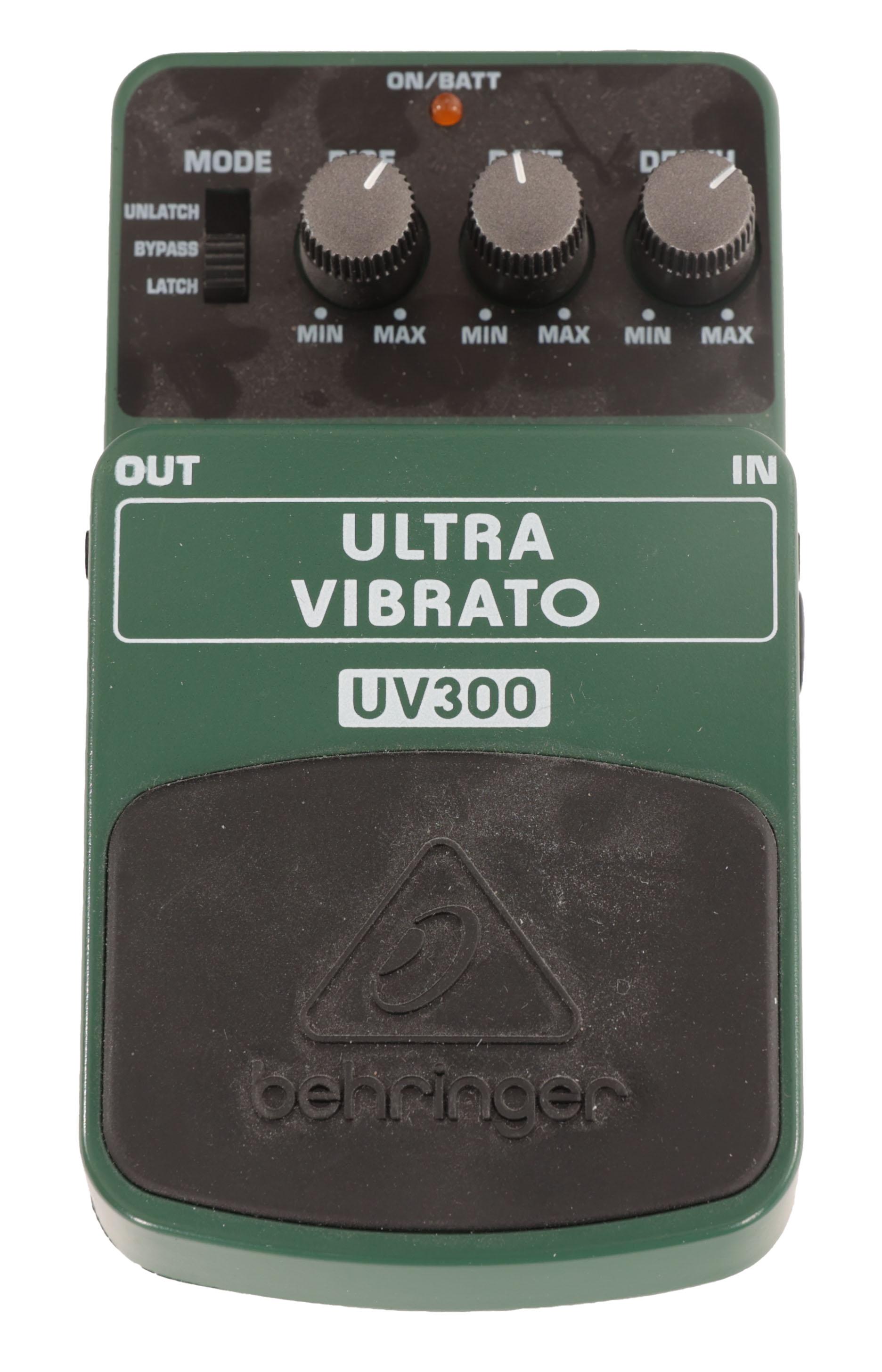 Second Hand Behringer UV300 Ultra Vibrato Pedal 1001 - SH-241-5101 (2).jpg