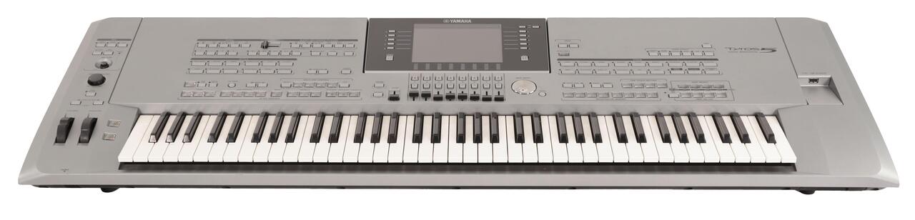 Second Hand Yamaha Tyros 5 317 - SH-204-1317 (2).jpg