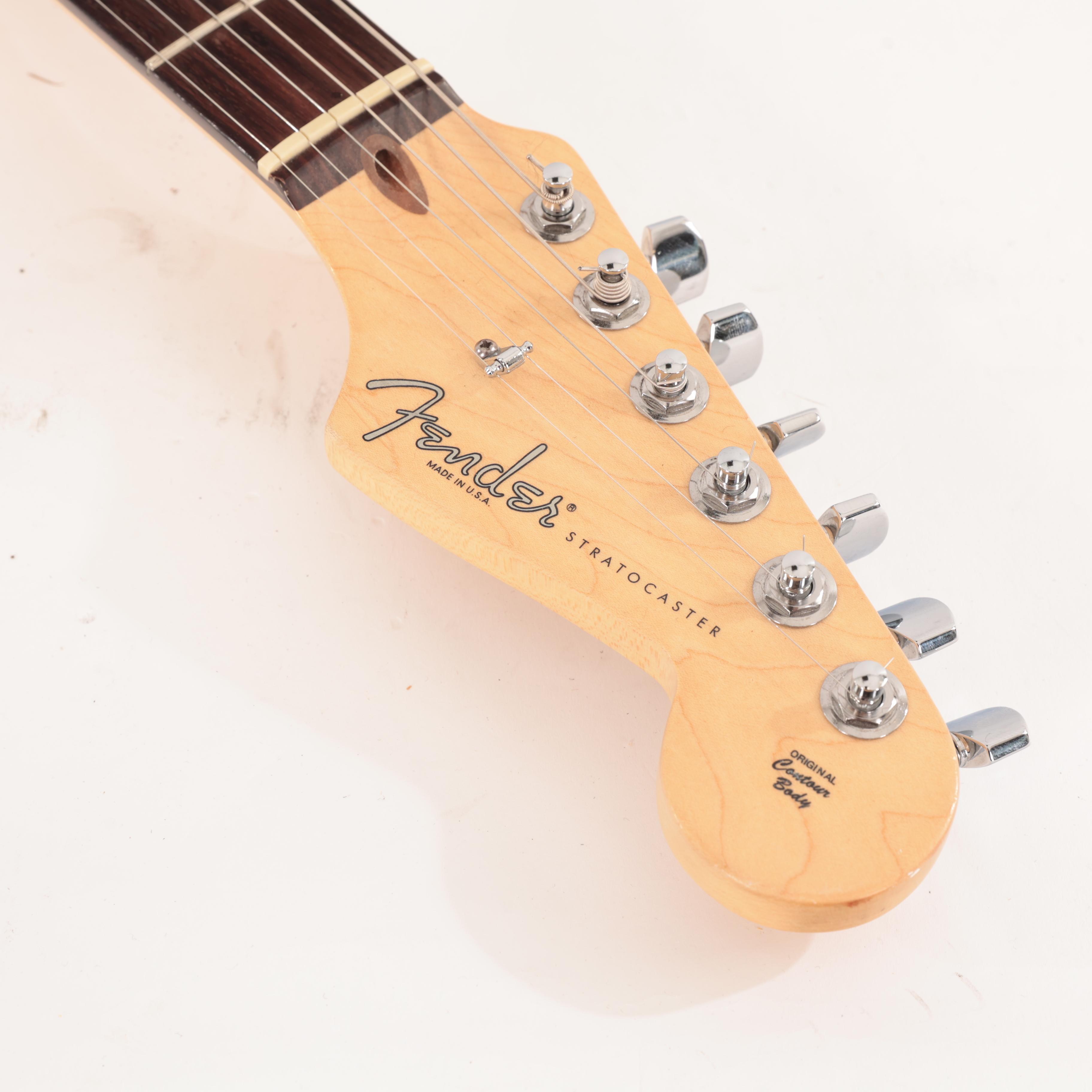 Second Hand Fender American Standard Stratocaster HSS in Sienna Sunburst 035 - SH-114-2035 (15).jpg