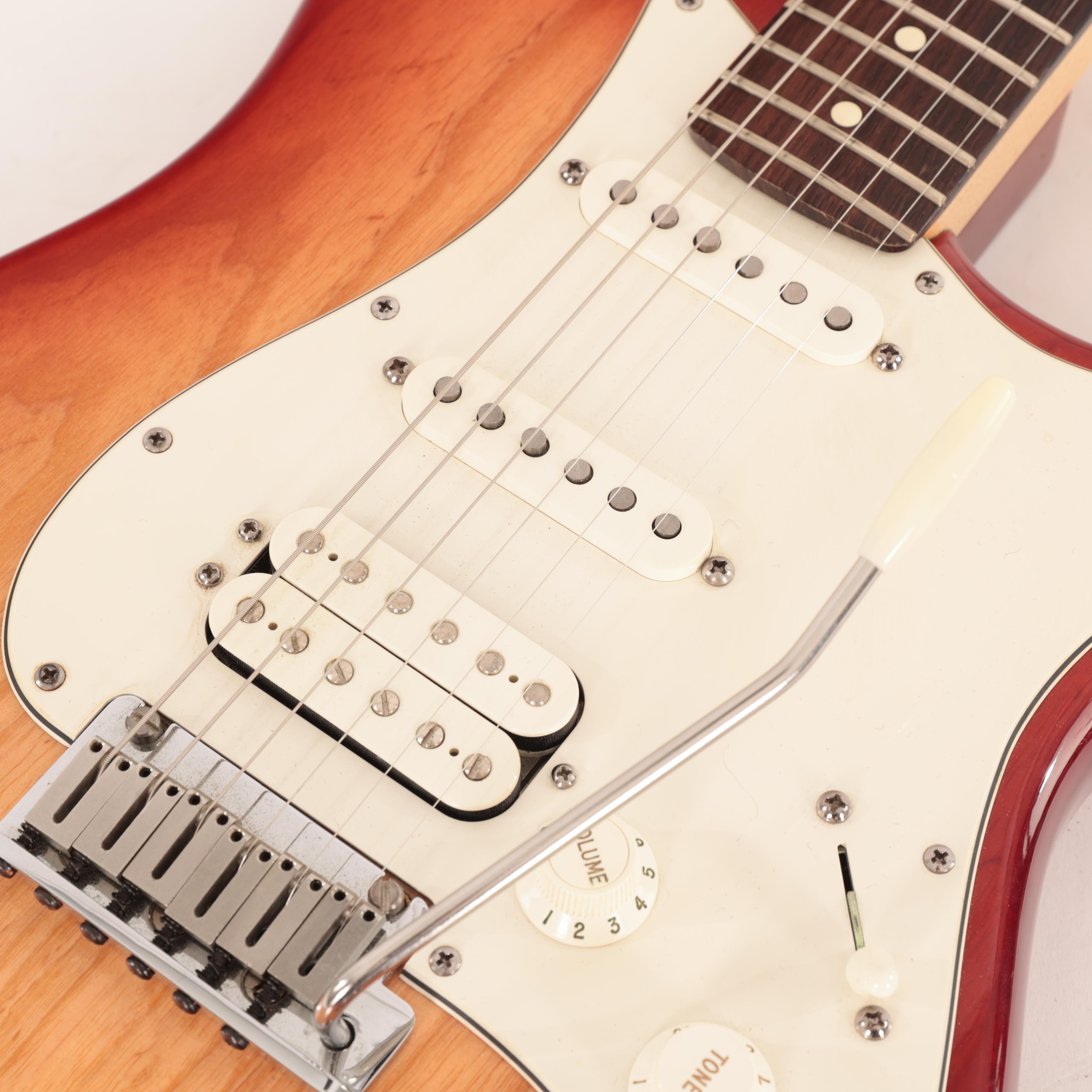 Second Hand Fender American Standard Stratocaster HSS in Sienna Sunburst 035 - SH-114-2035 (10).jpg