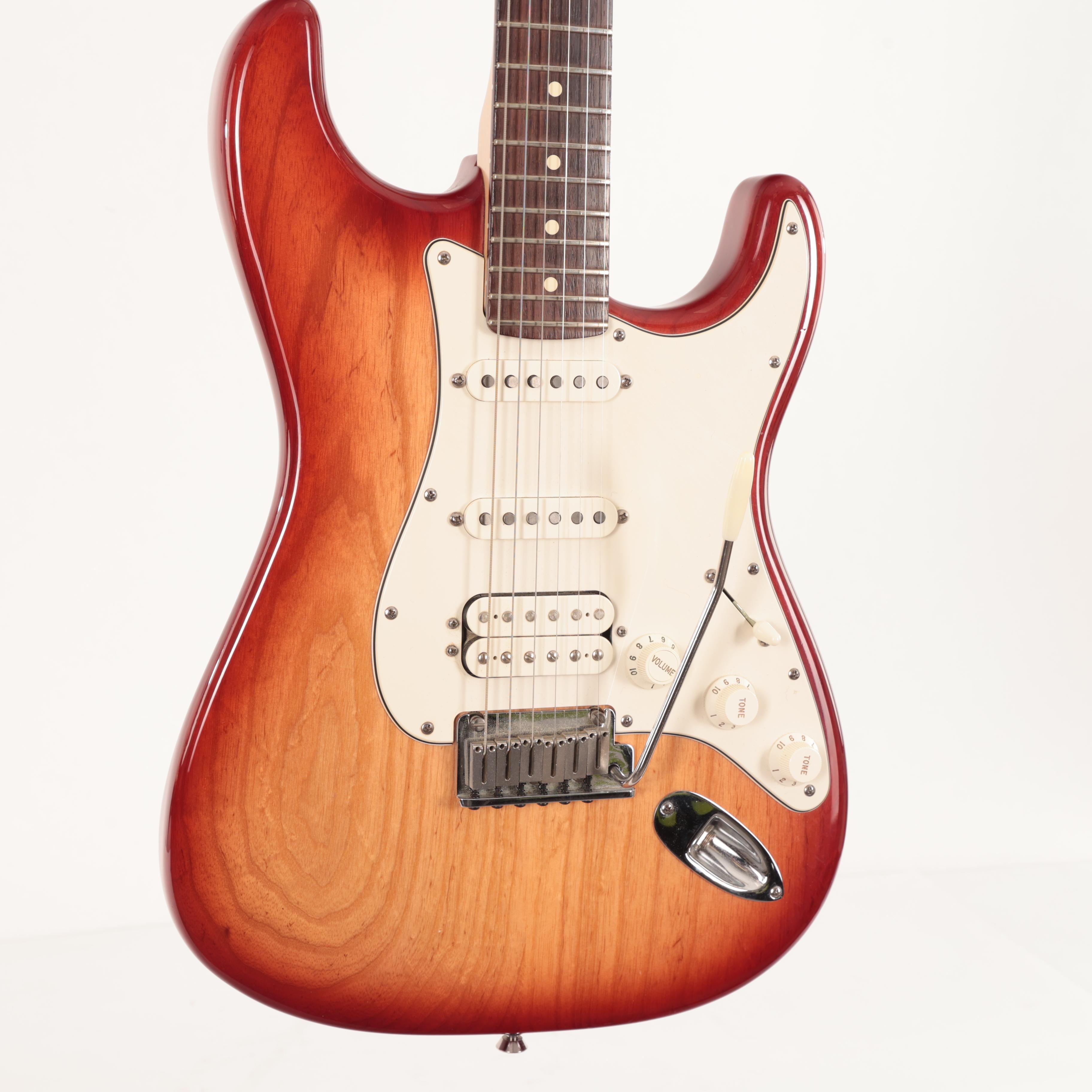 Second Hand Fender American Standard Stratocaster HSS in Sienna Sunburst 035 - SH-114-2035 (6).jpg