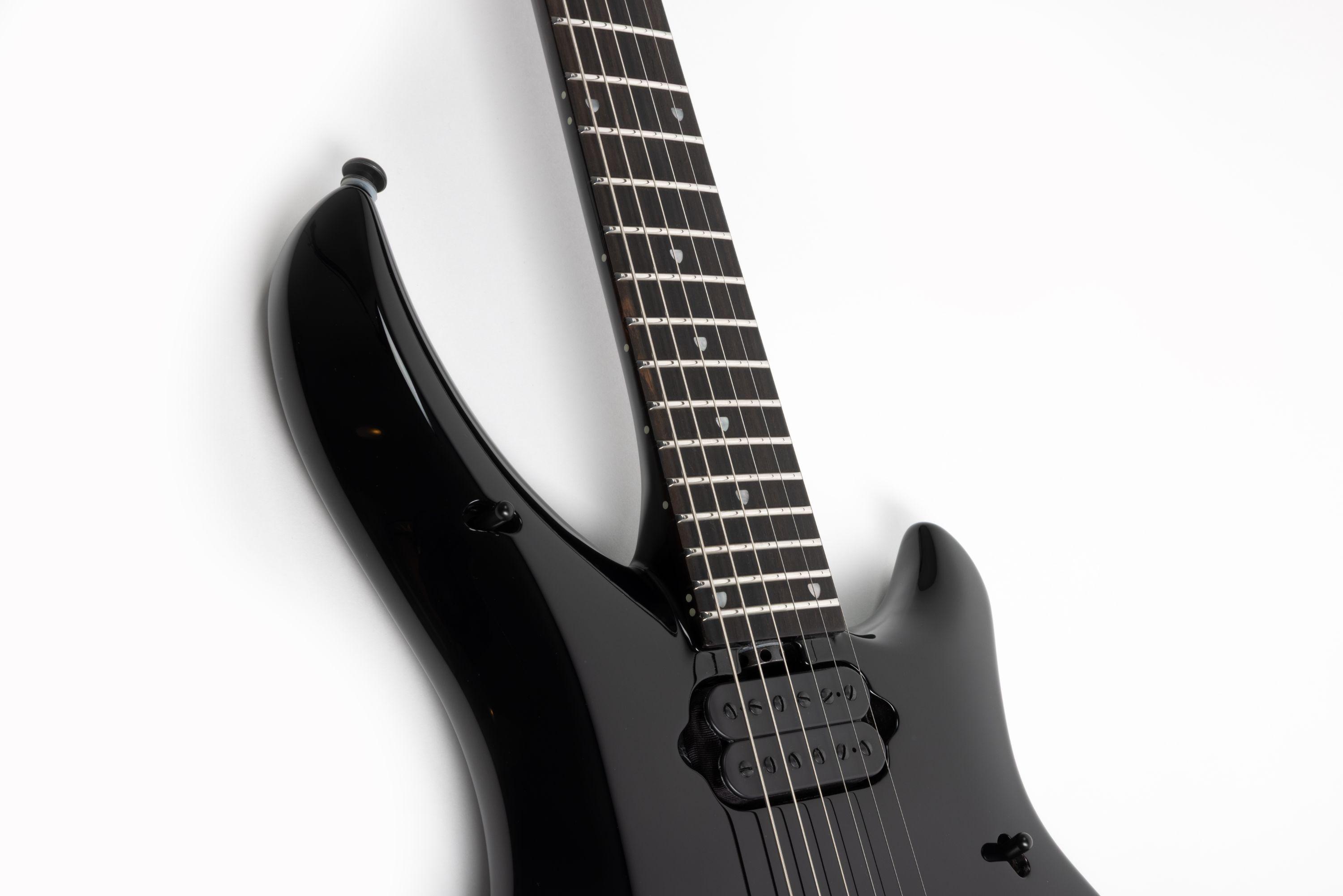 Music Man Majesty 6 Electric Guitar in Dark Side - 611-01-50-00-MB-BM_07_compressed.jpg