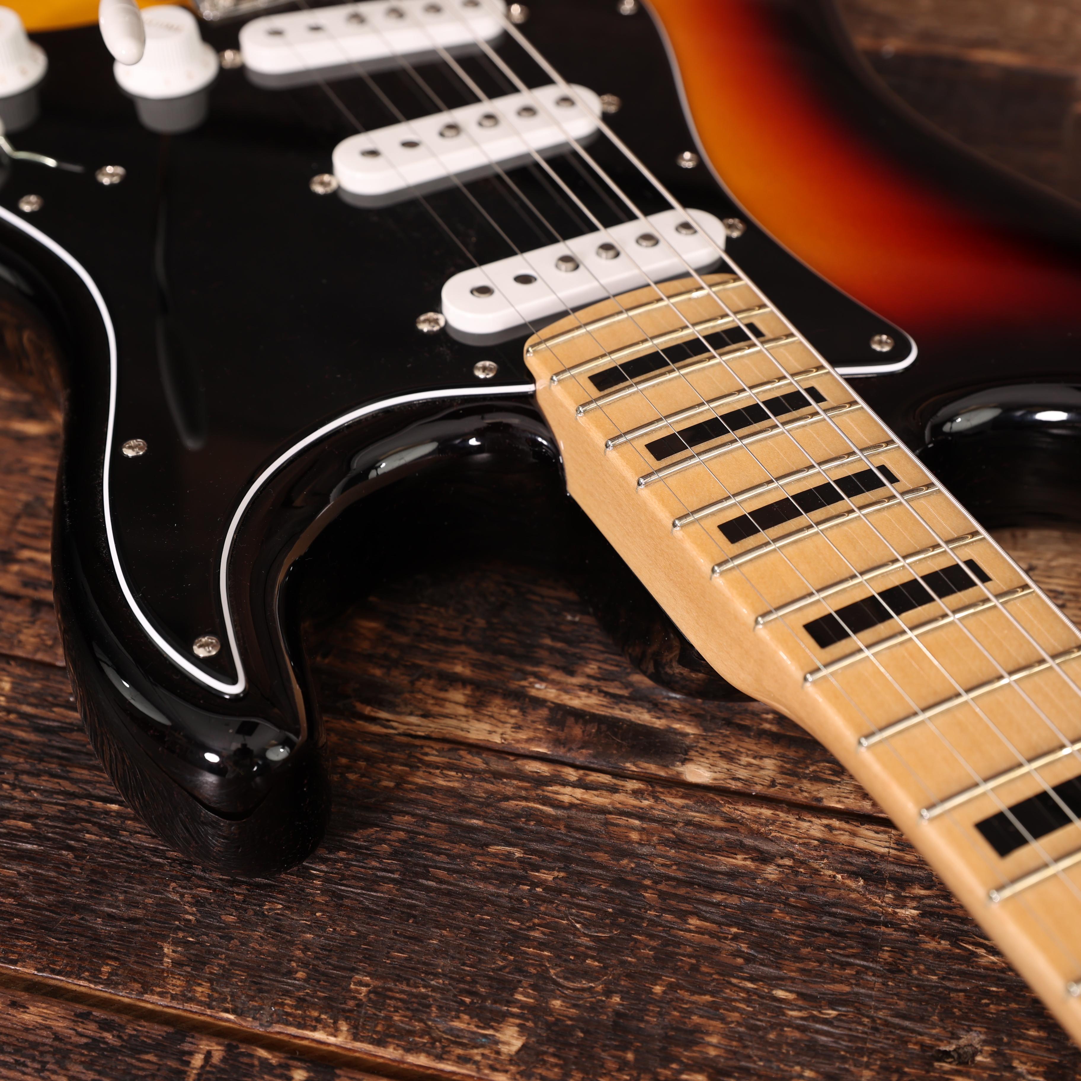 Fender Custom Shop Todd Krause Masterbuilt Modern '60s Stratocaster NOS in 3-Colour Sunburst - 9216050930 (12).jpg