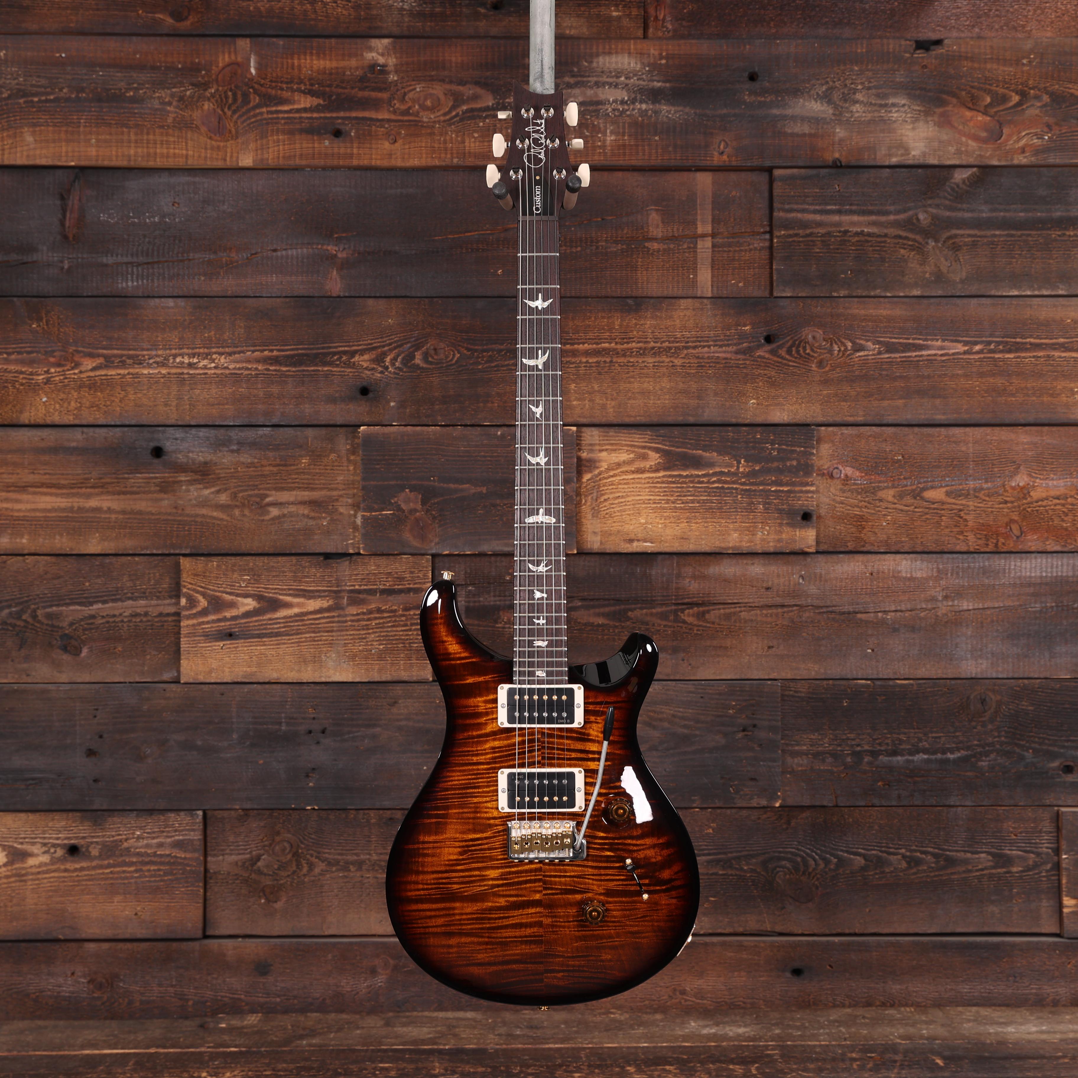 PRS Custom 24 10-Top Electric Guitar in Black Gold Burst - 0405181 (5).JPG