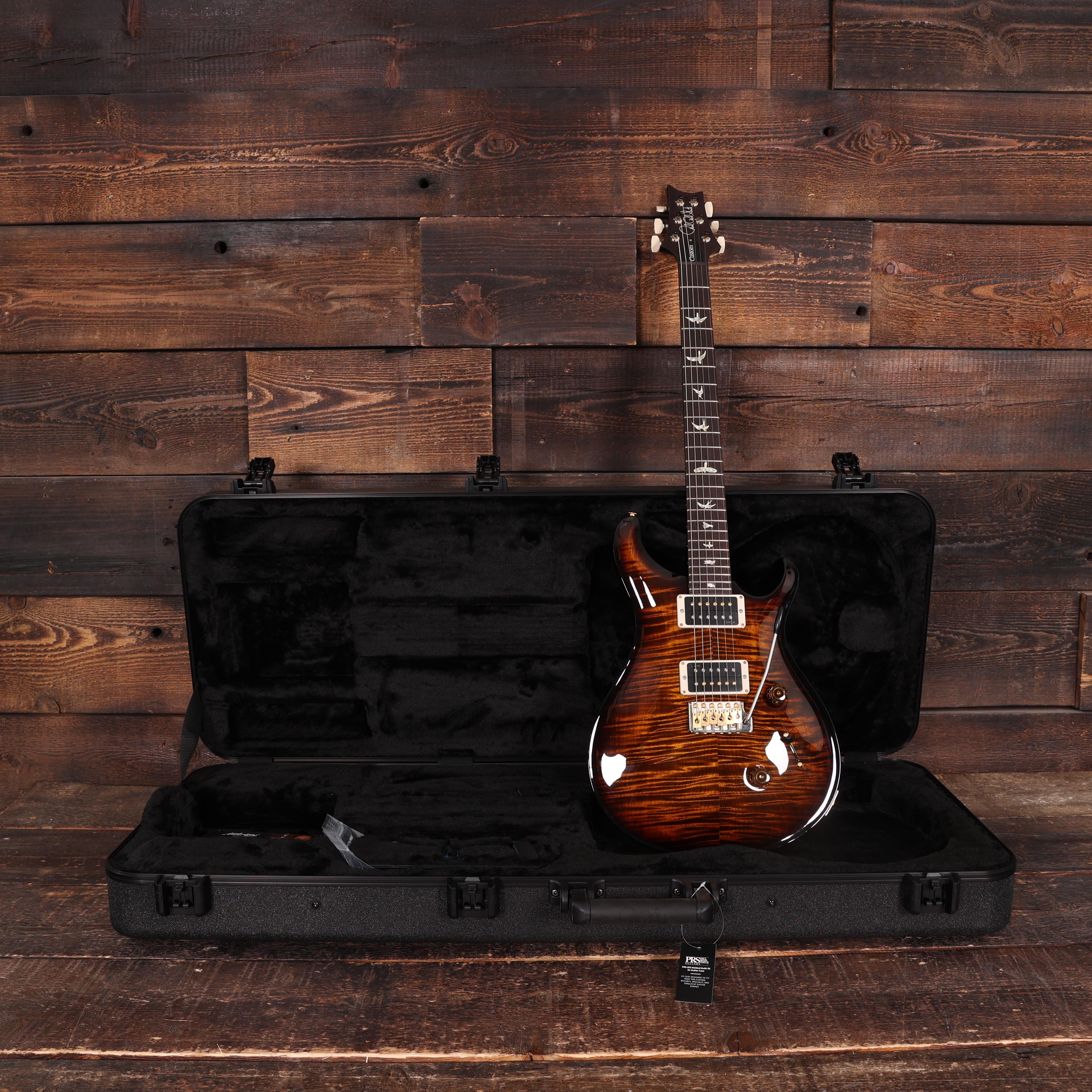 PRS Custom 24 10-Top Electric Guitar in Black Gold Burst - 0405181 (16).JPG
