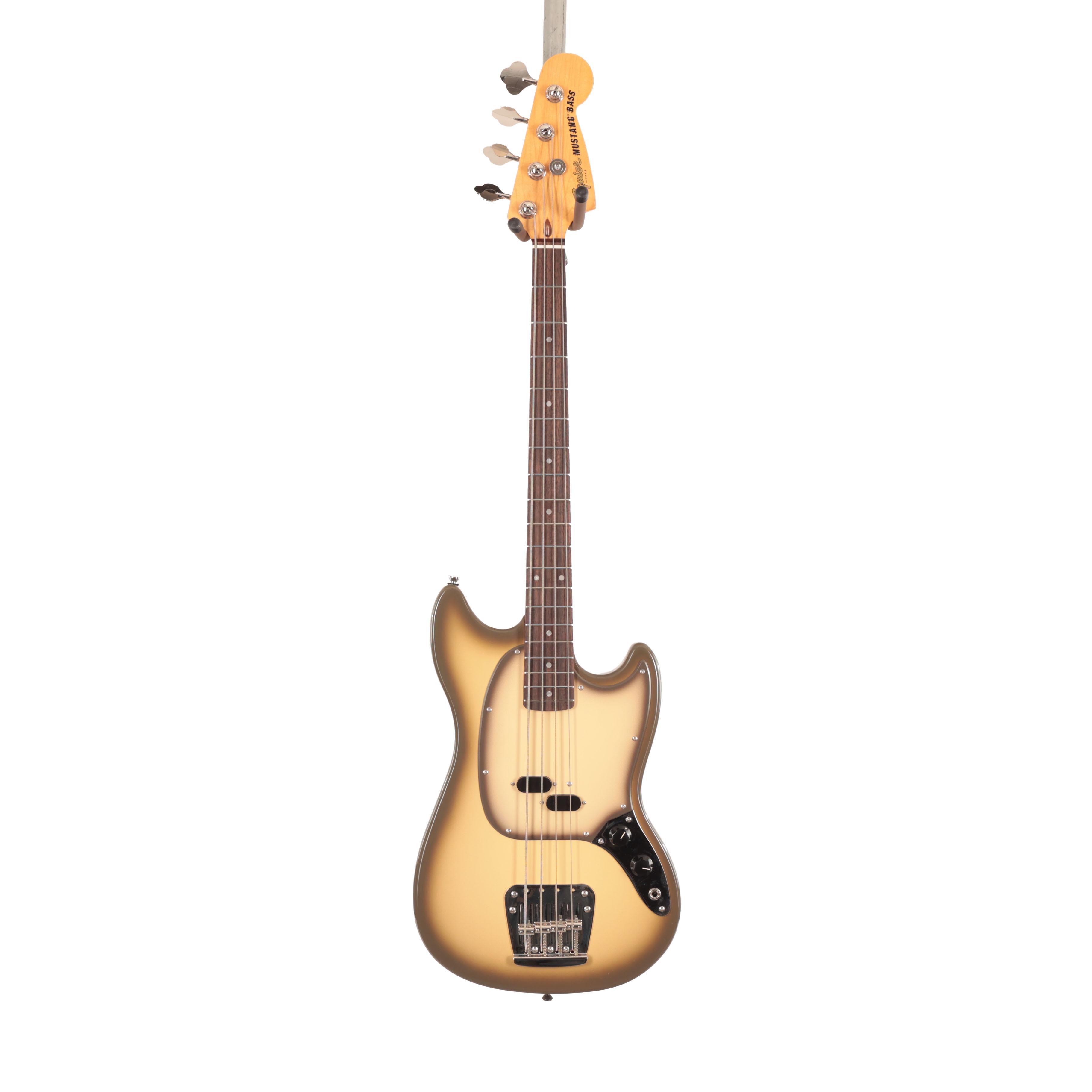 Squier Limited Edition Classic Vibe '60s Mustang Bass Guitar in Antigua - IMGL4799.jpg