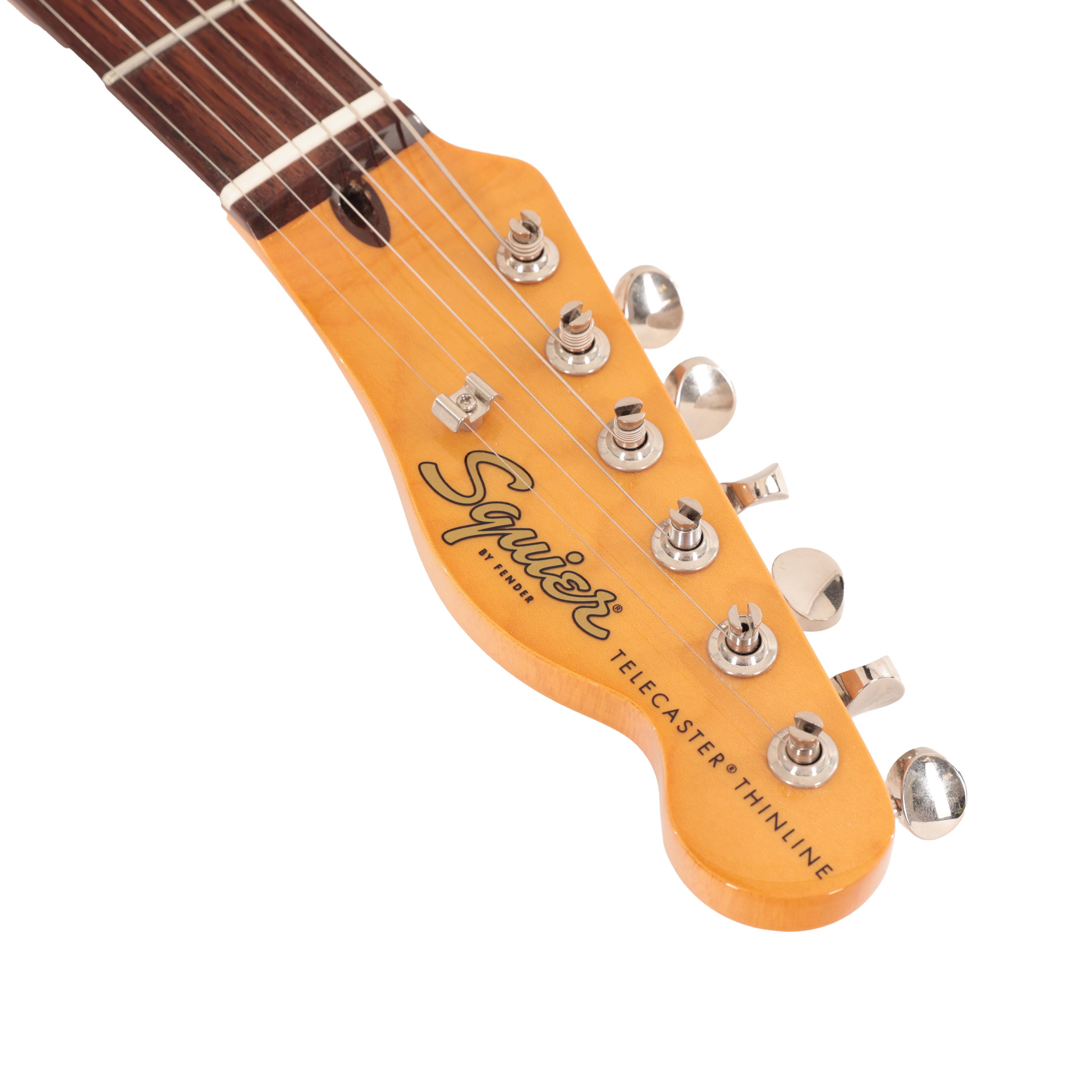 Squier Limited Edition Classic Vibe '60s Telecaster Thinline Electric Guitar in Dark Olive Green  - IMGL4787.jpg