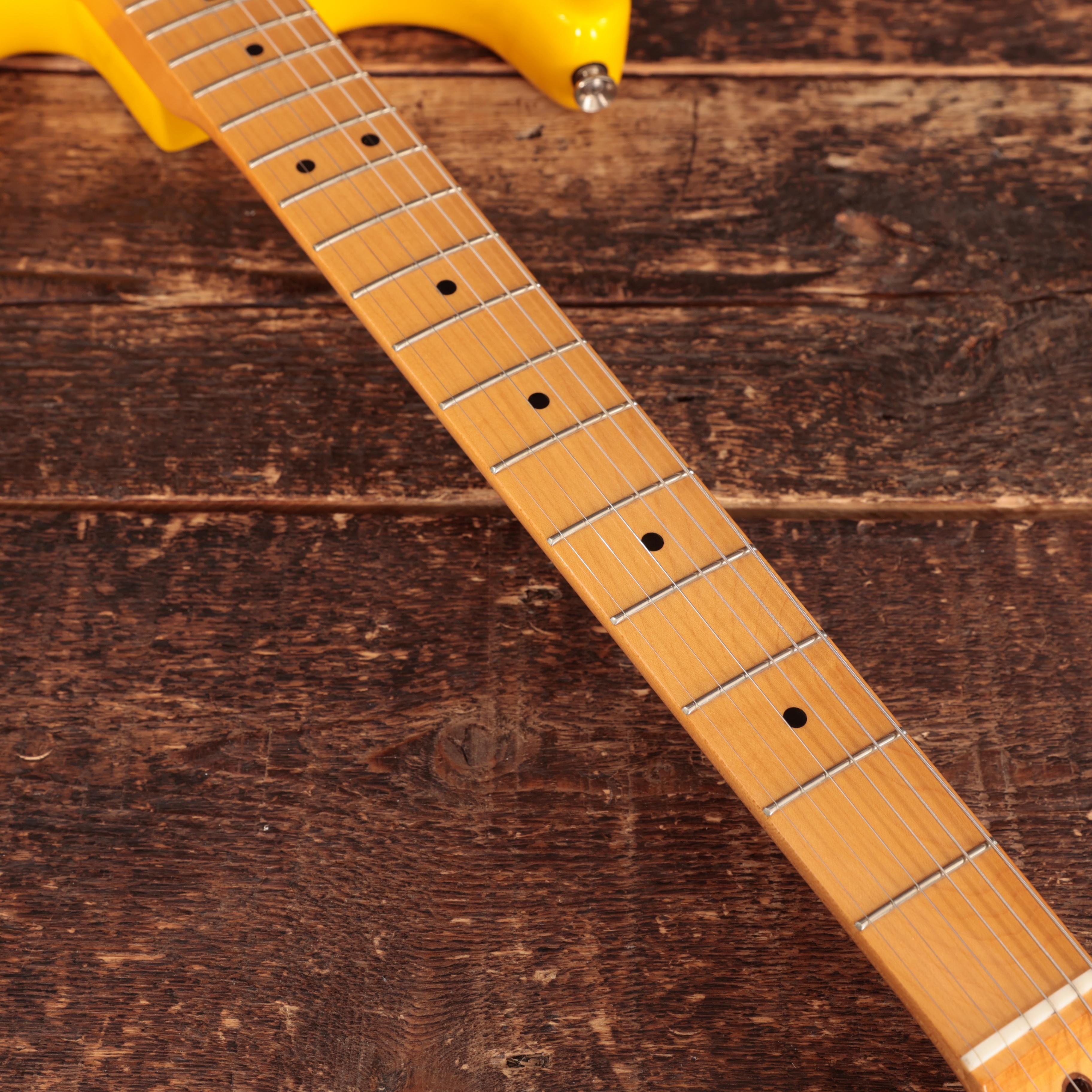 Squier Limited Edition Classic Vibe '50s Stratocaster HSS in Graffiti Yellow  - IMGL4723.jpg