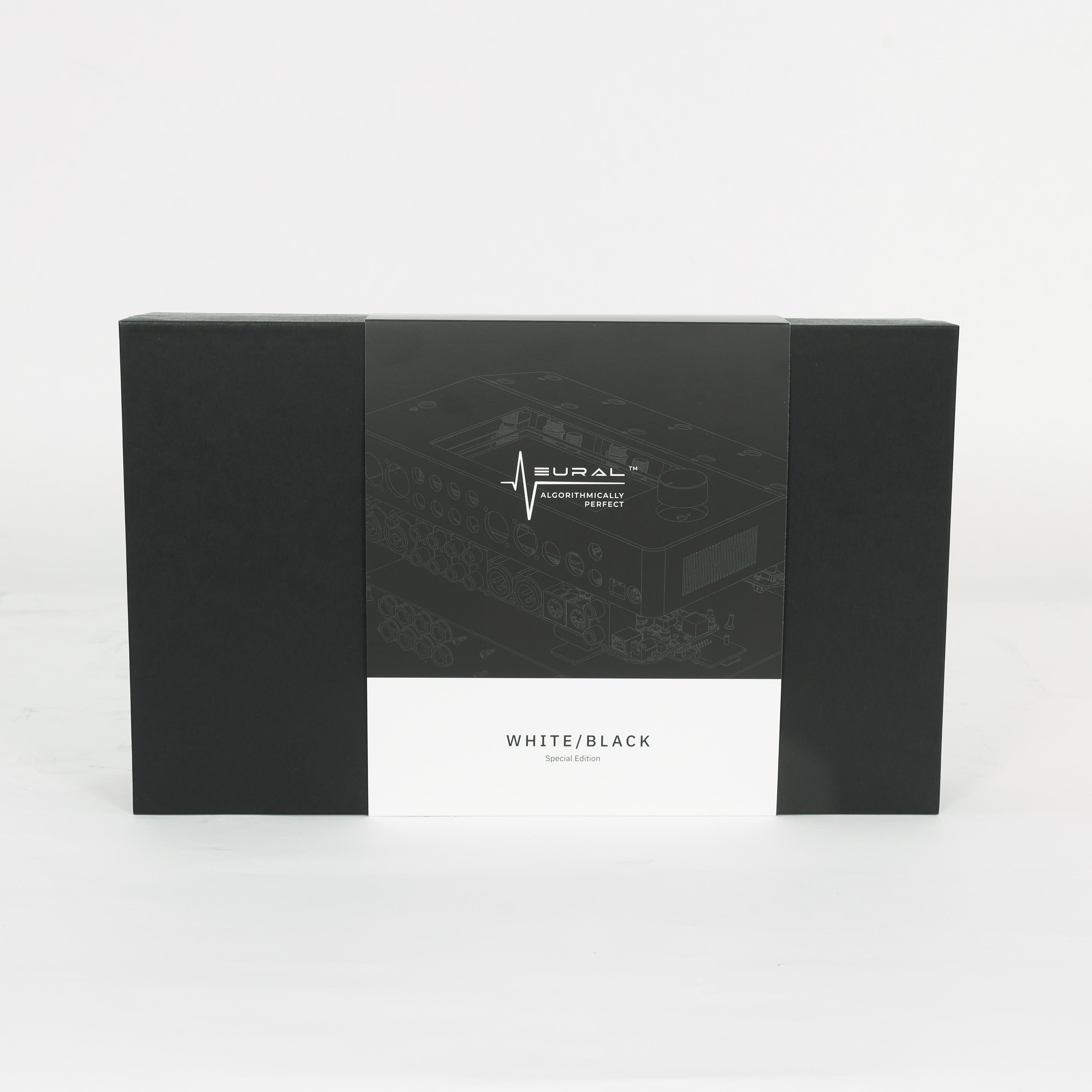 Neural DSP Quad Cortex QC Digital Effects Processor and Amp Modeller in Black and White - IMGL0846.jpg
