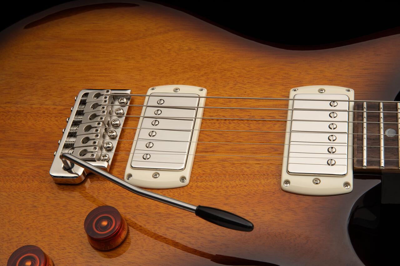 PRS SE DGT Standard Electric Guitar in McCarty Tobacco Sunburst (2026) - SE DGT Standard McCarty Tobacco Sunburst_a_compressed.jpg