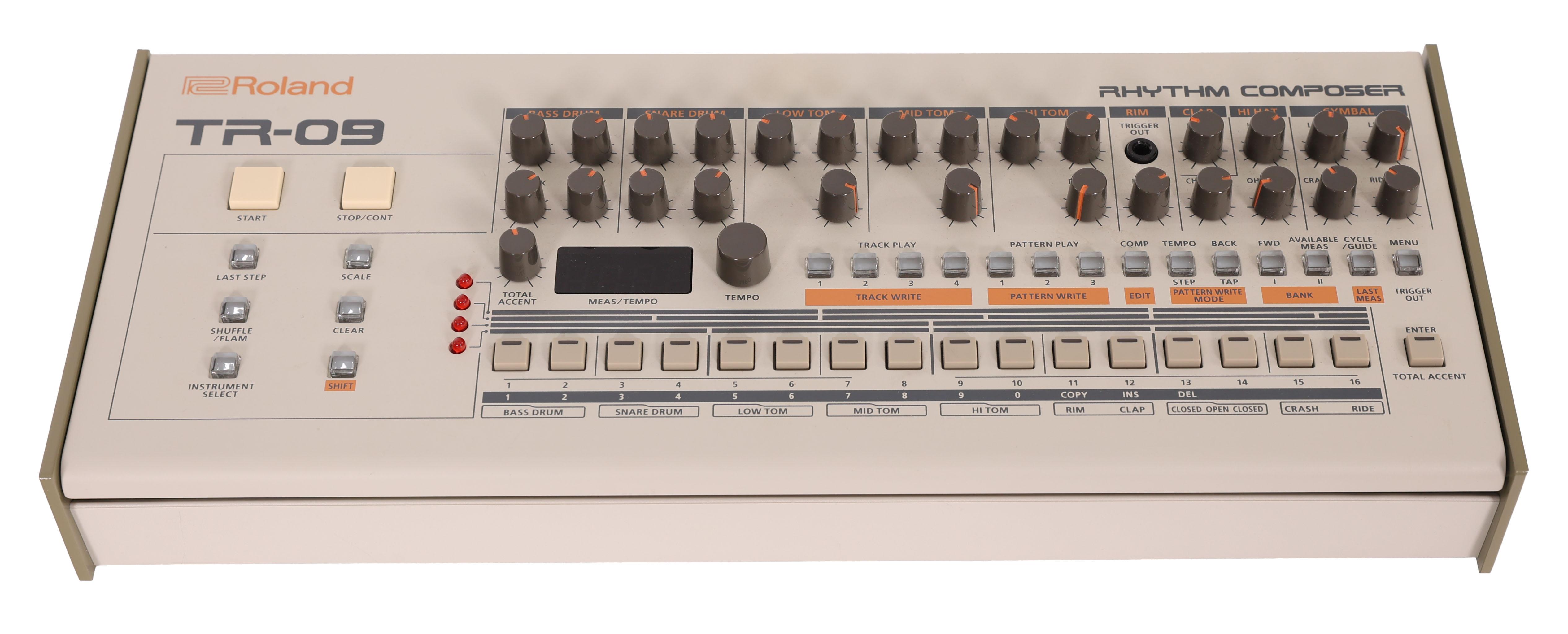 Second Hand Roland TR-09 363 - SH-204-1363 (2).jpg