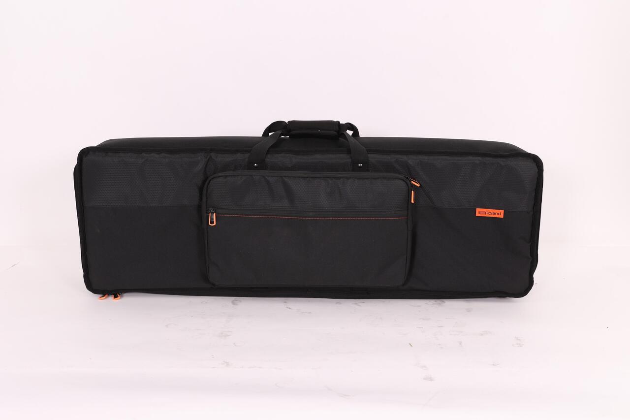 Second Hand Juno D6 with soft case 365 - SH-204-1365 (6).jpg