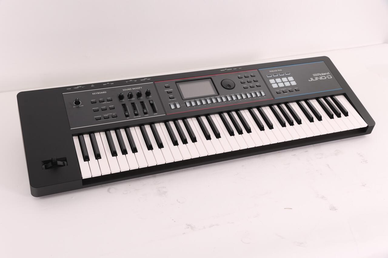 Second Hand Juno D6 with soft case 365 - SH-204-1365 (4).jpg