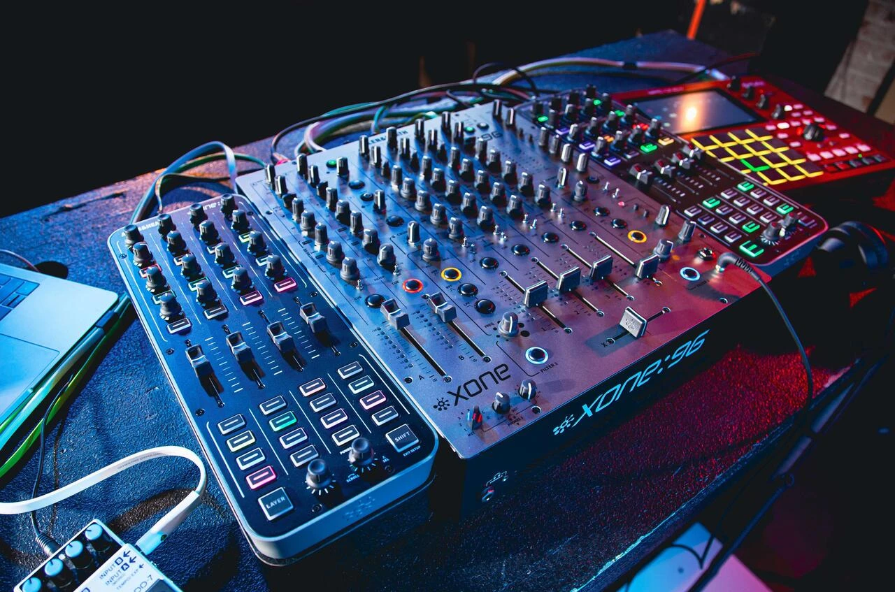 Allen & Heath Xone:K3 Customisable MIDI Controller - XONEK3-lifestyle (1).jpg
