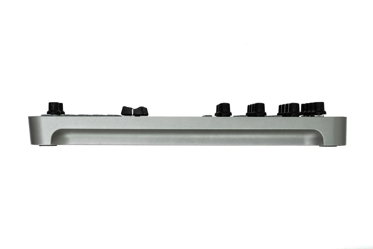 Allen & Heath Xone:K3 Customisable MIDI Controller - XONEK3 (5).jpg