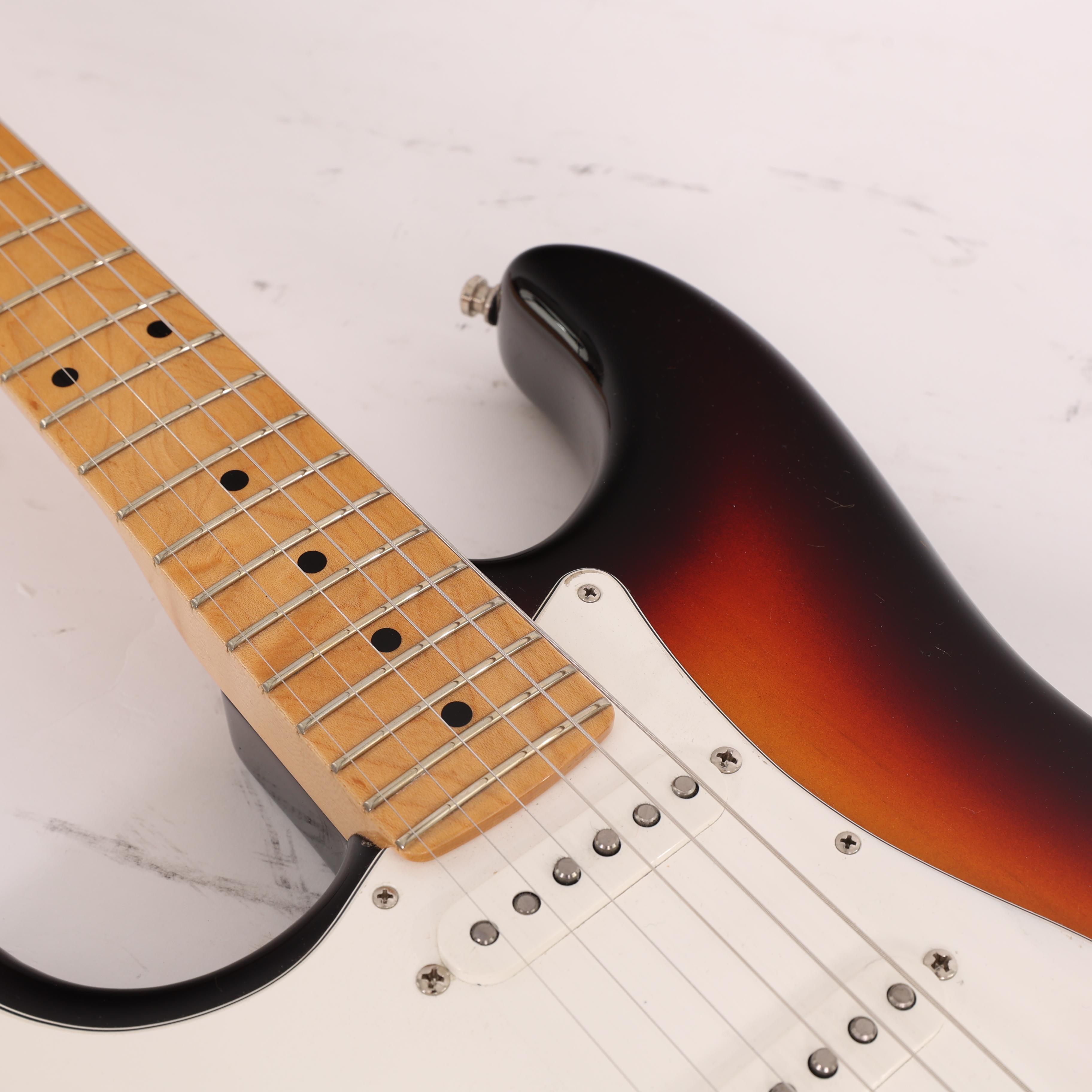 Second Hand Fender Custom Shop Dealer Select '59 NOS Stratocaster 162 - SH-241-5162 (9).jpg
