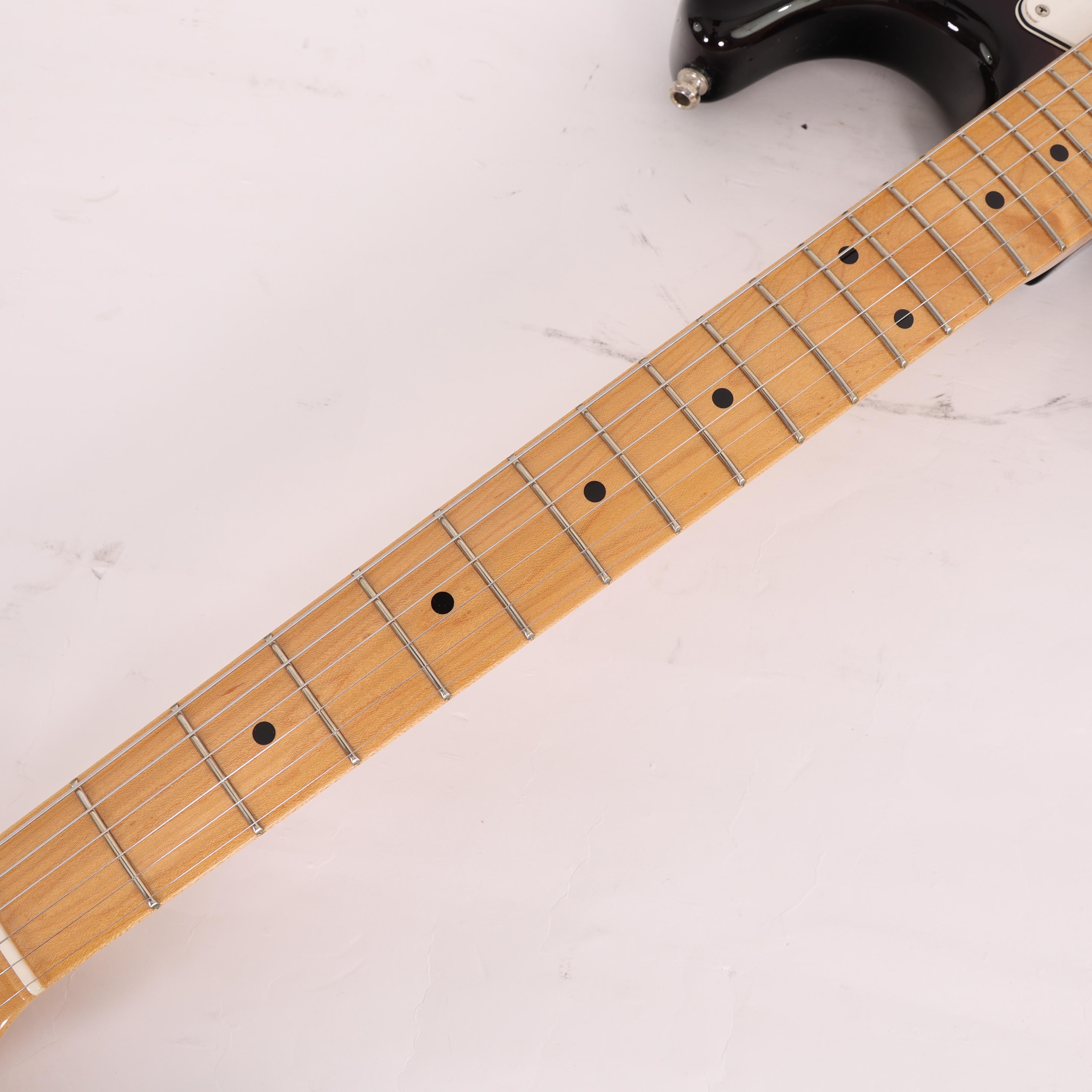 Second Hand Fender Custom Shop Dealer Select '59 NOS Stratocaster 162 - SH-241-5162 (13).jpg
