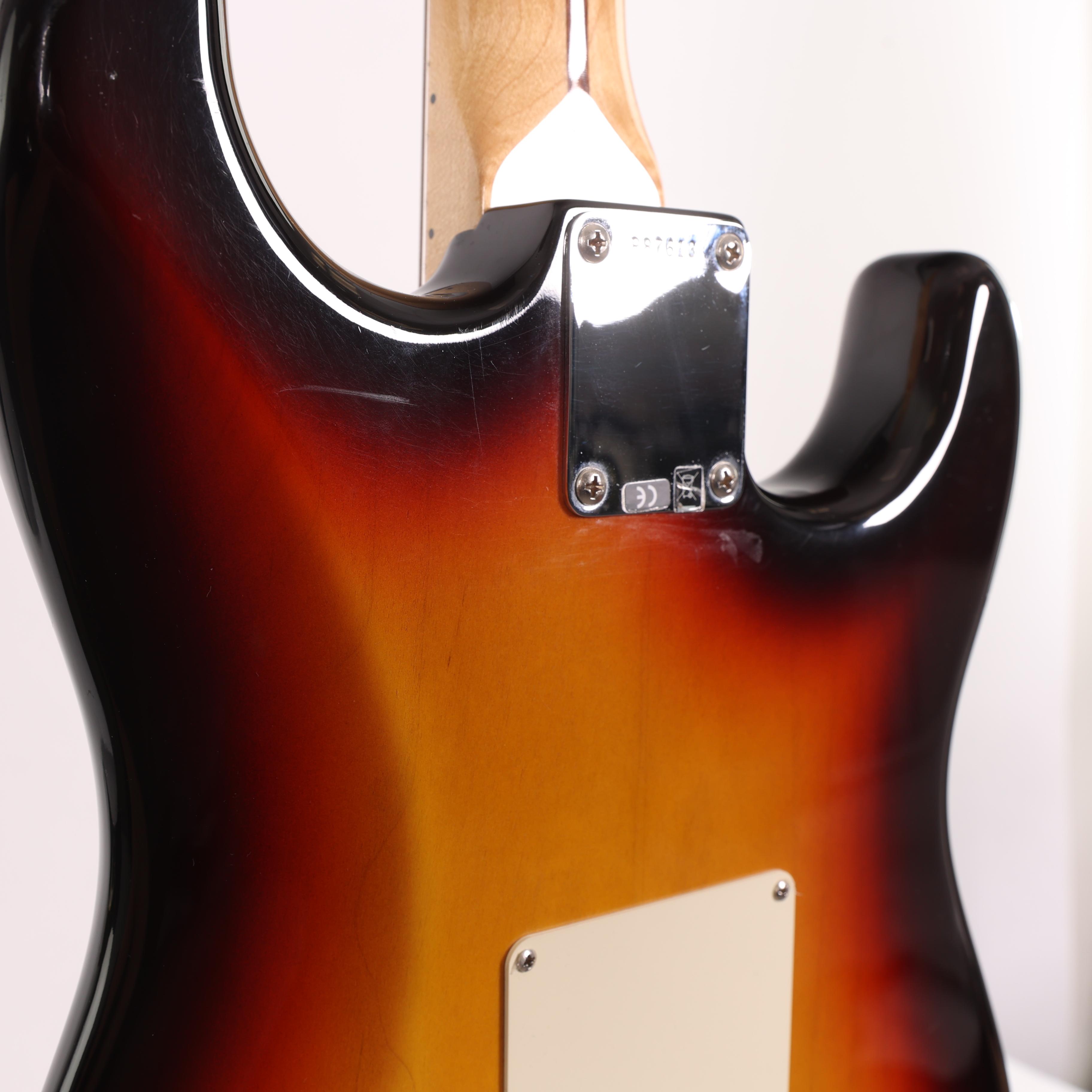 Second Hand Fender Custom Shop Dealer Select '59 NOS Stratocaster 162 - SH-241-5162 (5).jpg