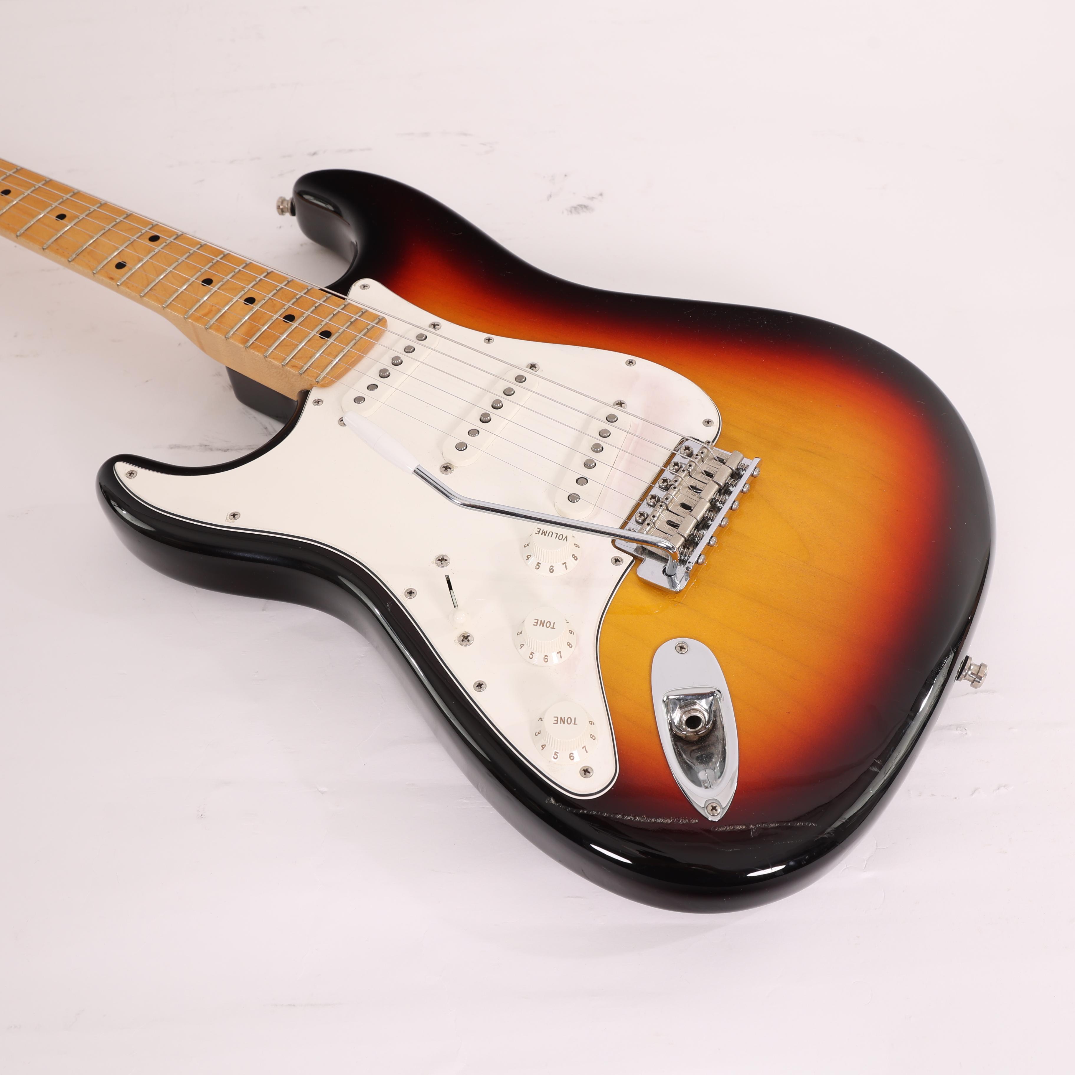 Second Hand Fender Custom Shop Dealer Select '59 NOS Stratocaster 162 - SH-241-5162 (8).jpg