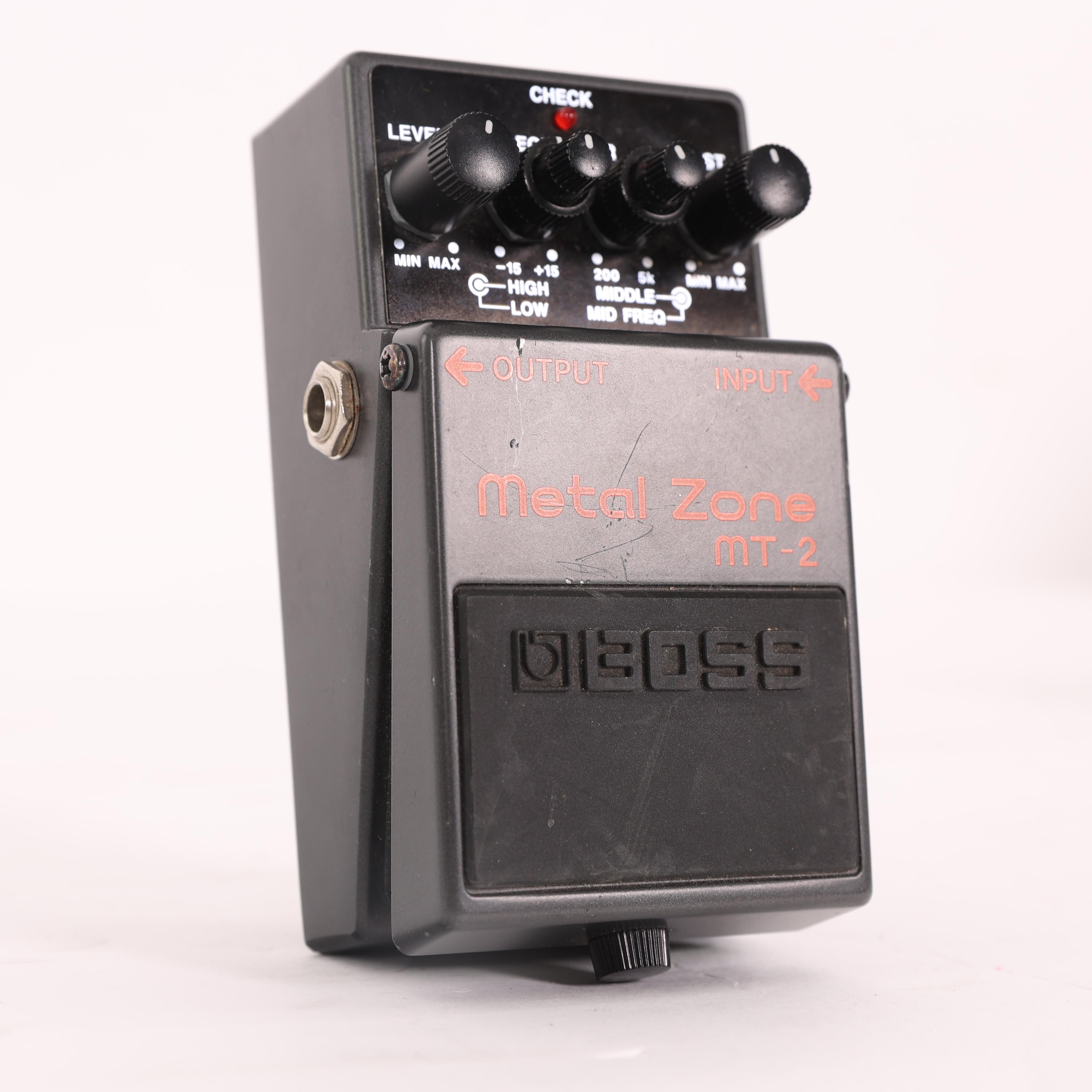 Second Hand Boss MT-2 Metal Zone Distortion 429 - SH-241-5429 (3).jpg