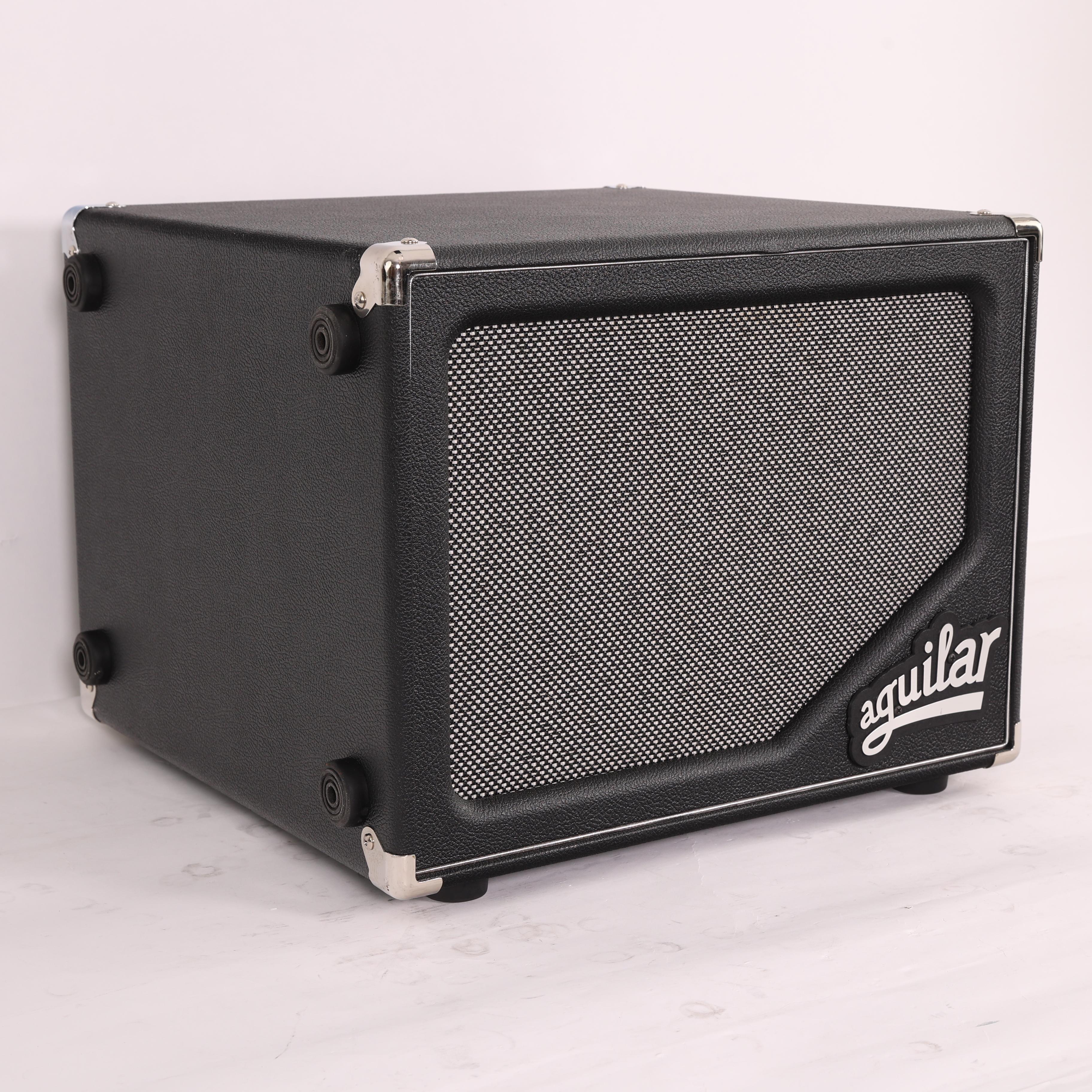 Second Hand Aguilar SL112 SL Series Lightweight 1x12 Bass Cabinet
407 - SH-241-5407 (3).jpg