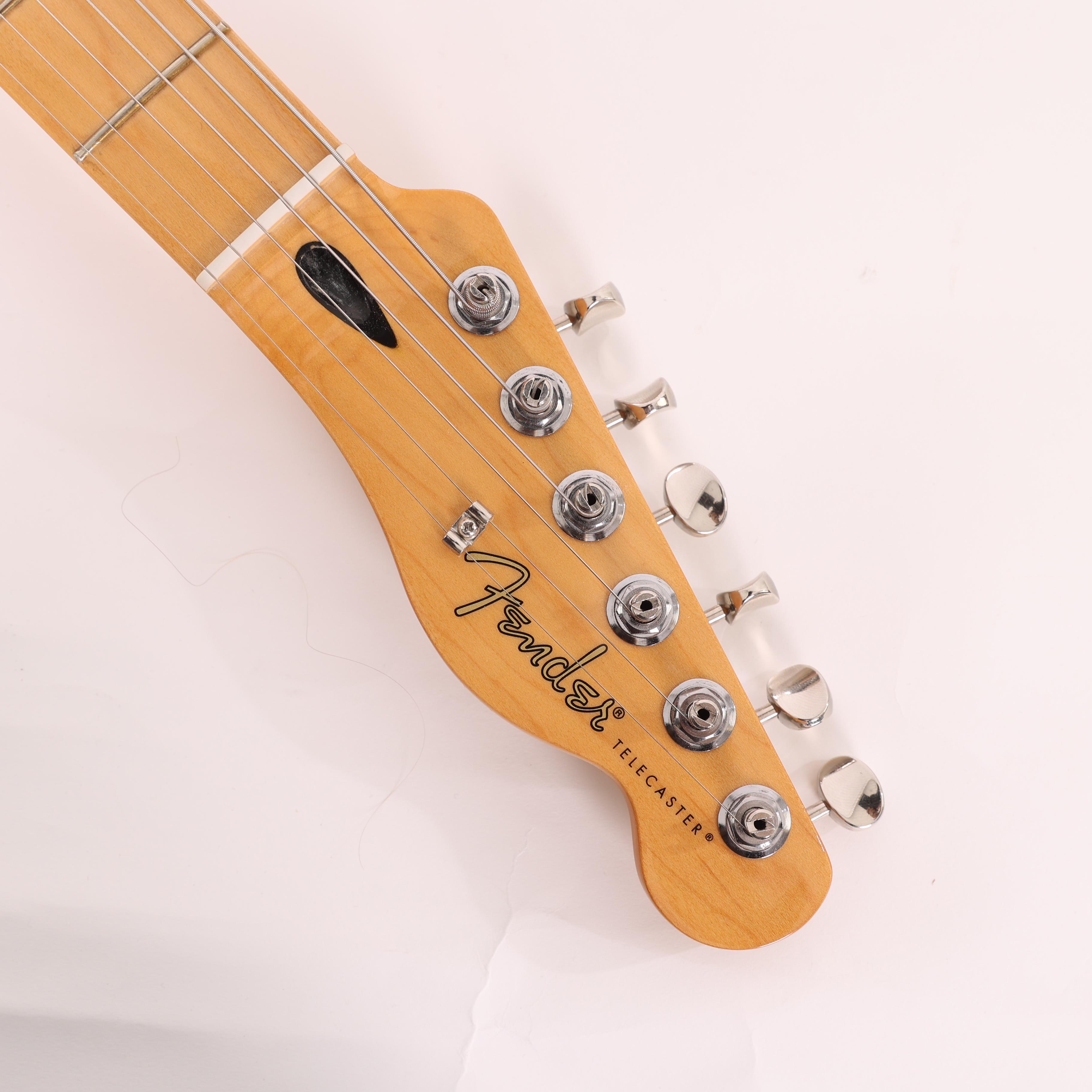 Second Hand Fender Player II Telecaster Fiesta Red 200 - SH-141-5200 (13).jpg