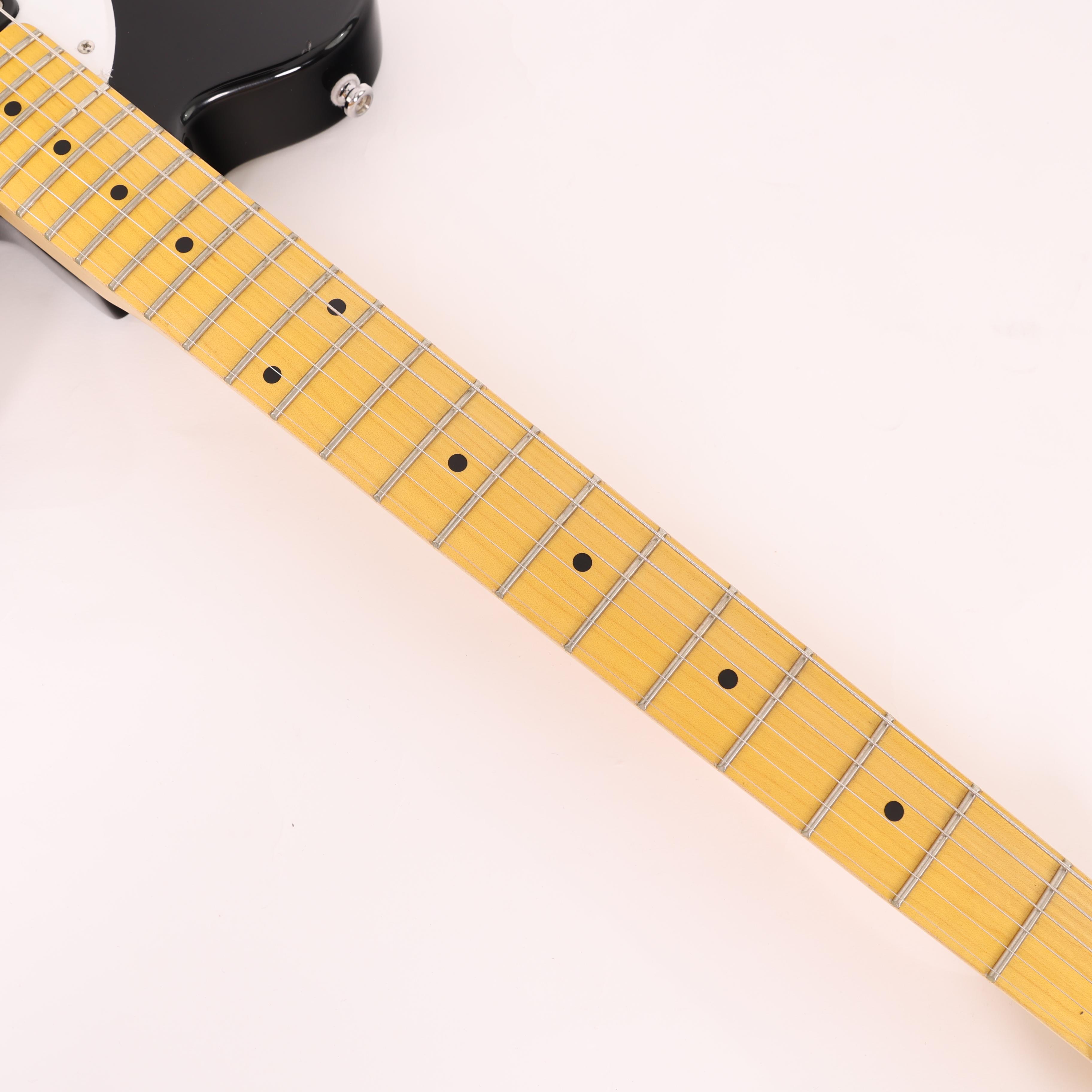 Second Hand G&L Tribute Series ASAT Classic in Black 142 - SH-141-5142 (12).jpg