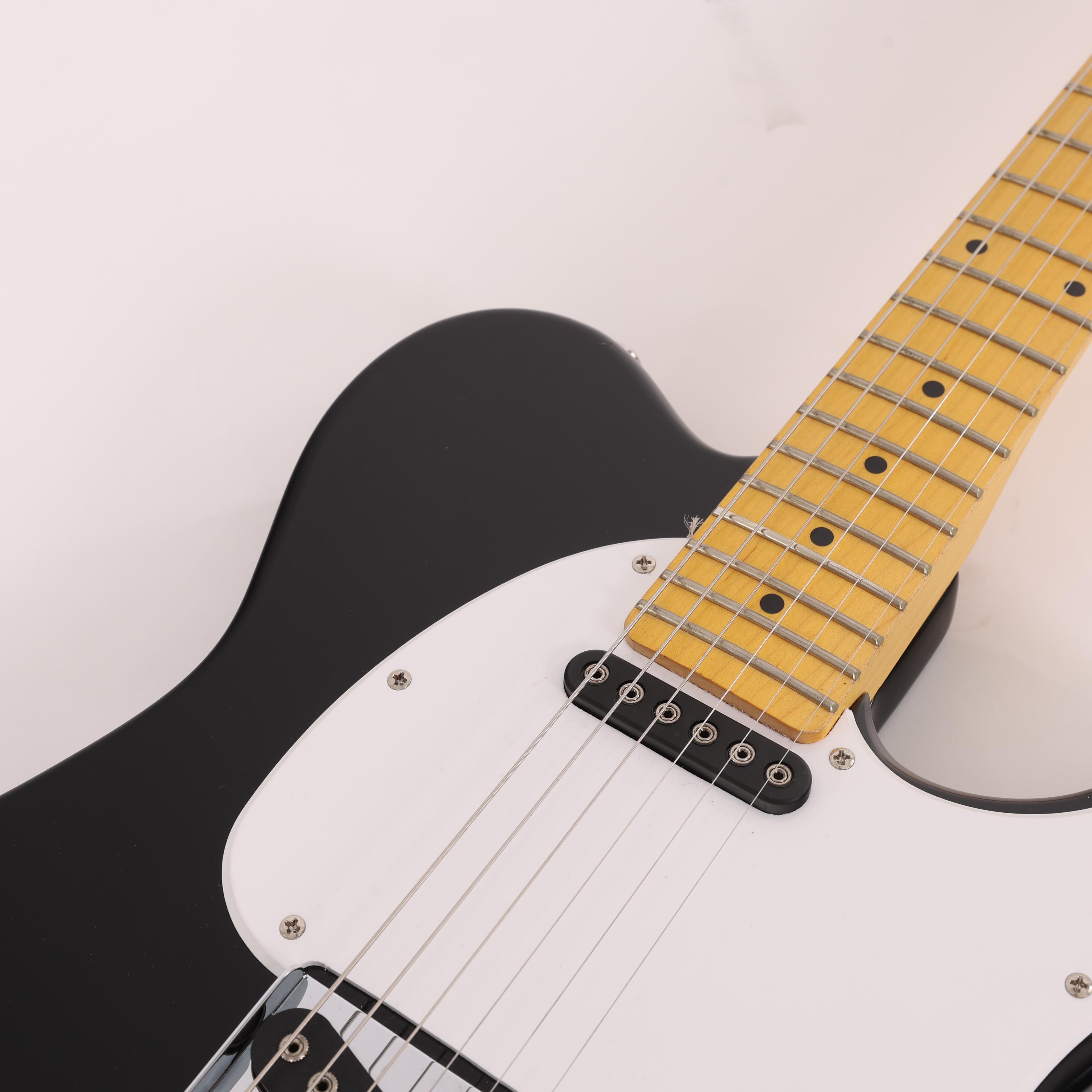 Second Hand G&L Tribute Series ASAT Classic in Black 142 - SH-141-5142 (8).jpg