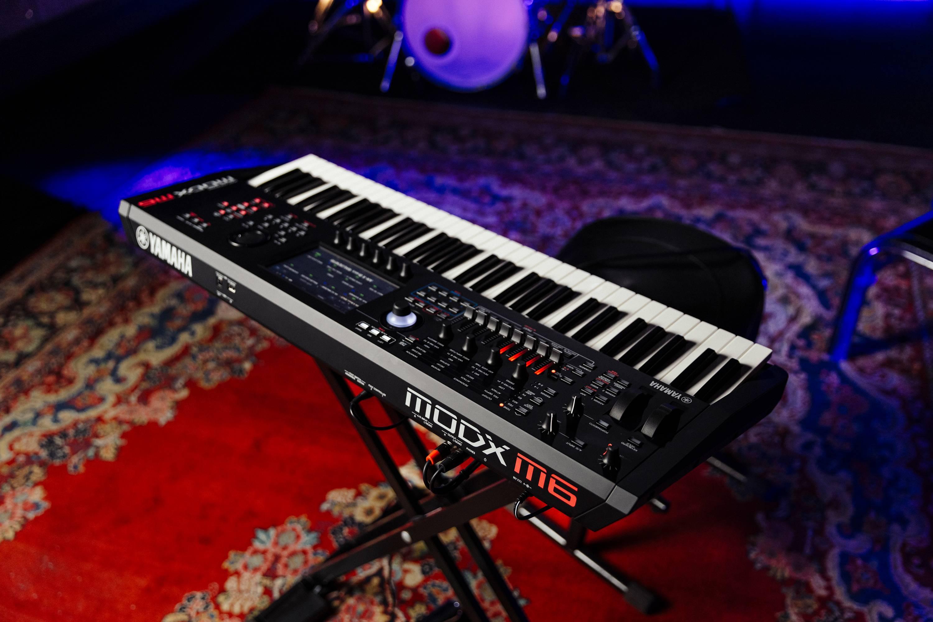 Yamaha MODX M6 61-Key Synthesizer - MODXM6 (3)_compressed.jpg