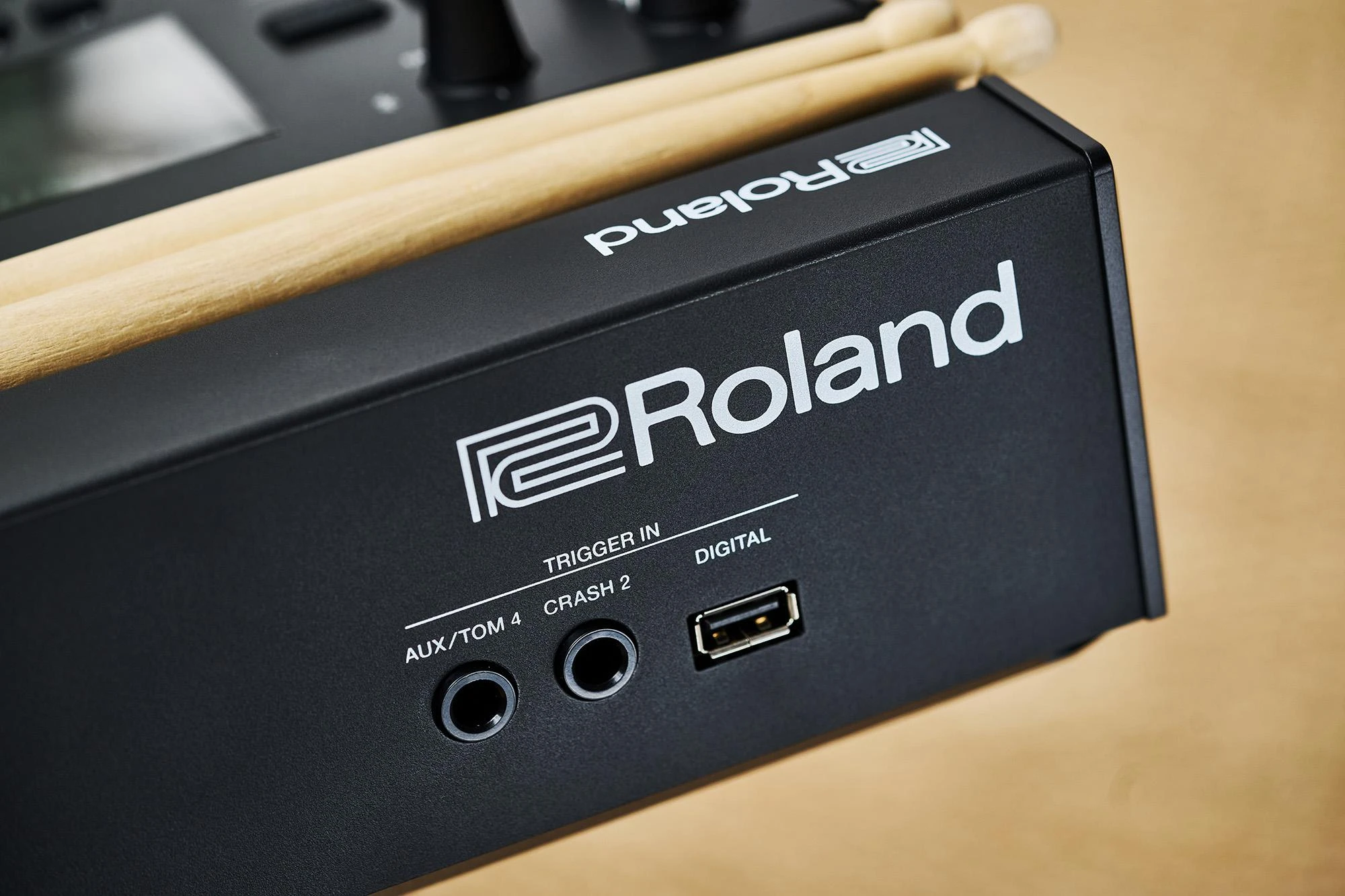 Roland V31 V-Drums Electronic Drum Module - V31_vdrums_178.jpg