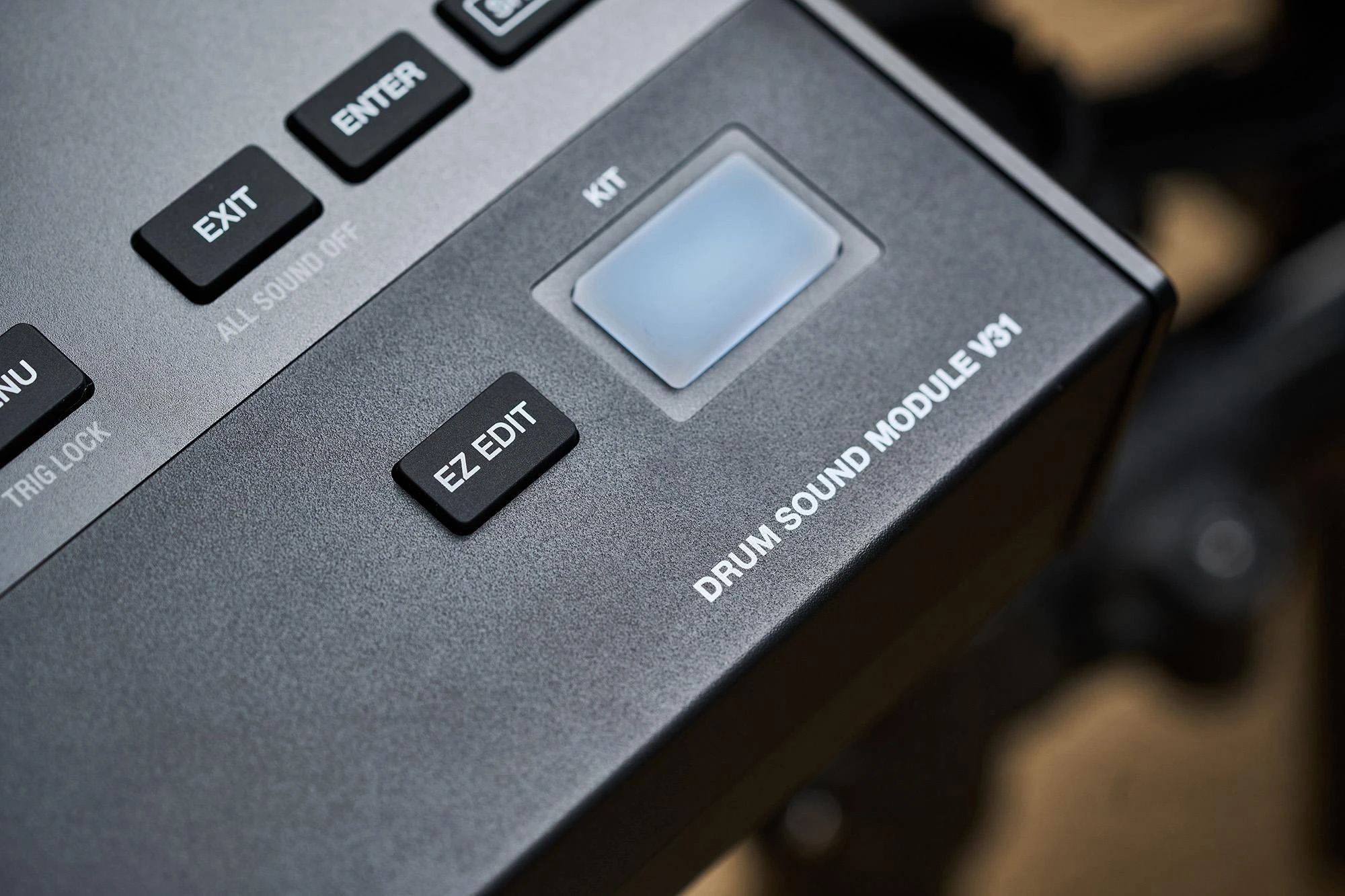 Roland V31 V-Drums Electronic Drum Module - V31_vdrums_198.jpg