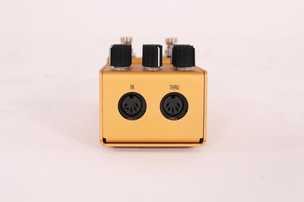Second Hand Walrus Audio Mako Series ACS1 Mk1 Amp and Cab Simulator Pedal 271 - SH-141-5271 (5).jpg