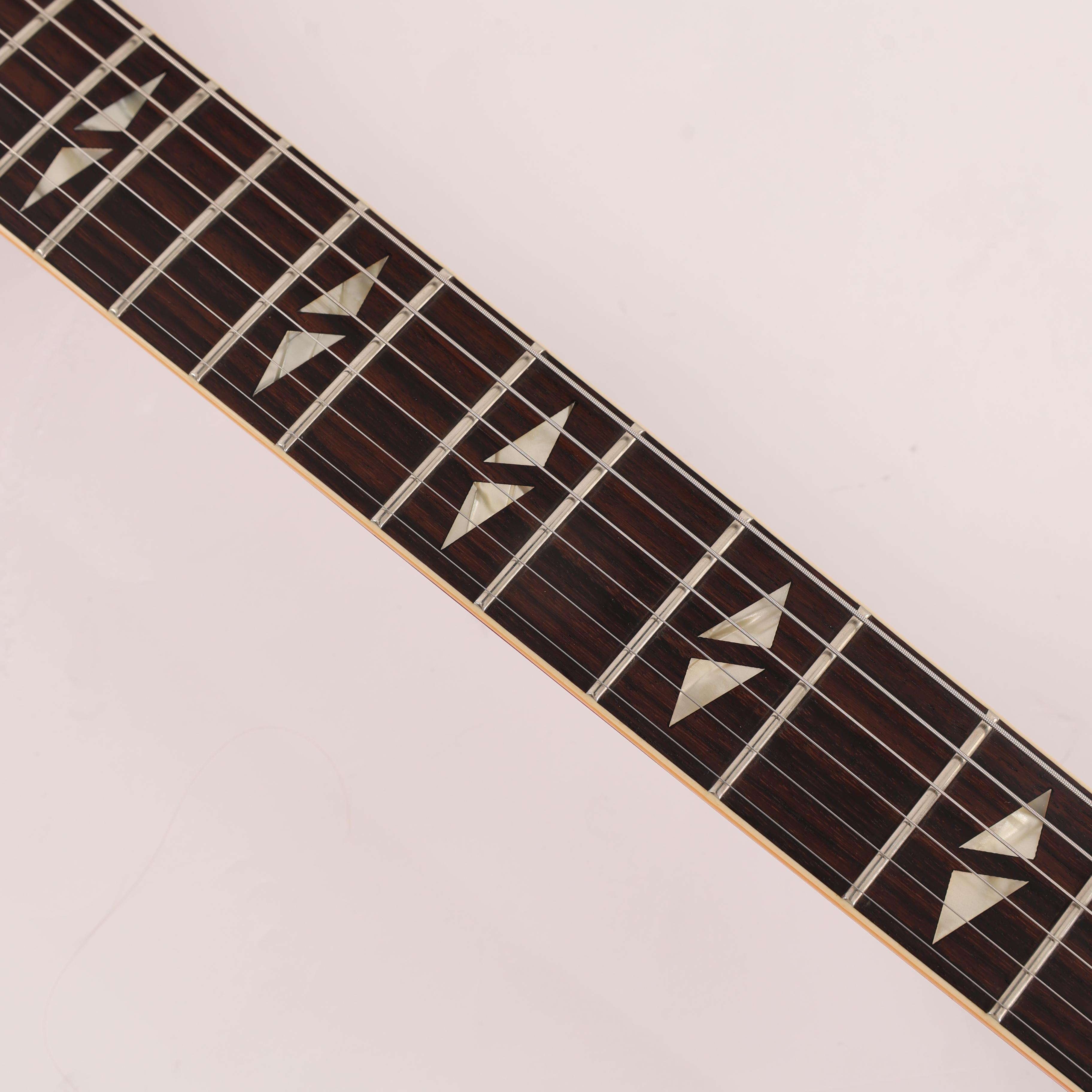 Second Hand Gibson Custom Shop Trini Lopez in Cherry Red 108 - SH-114-2108 (12).jpg