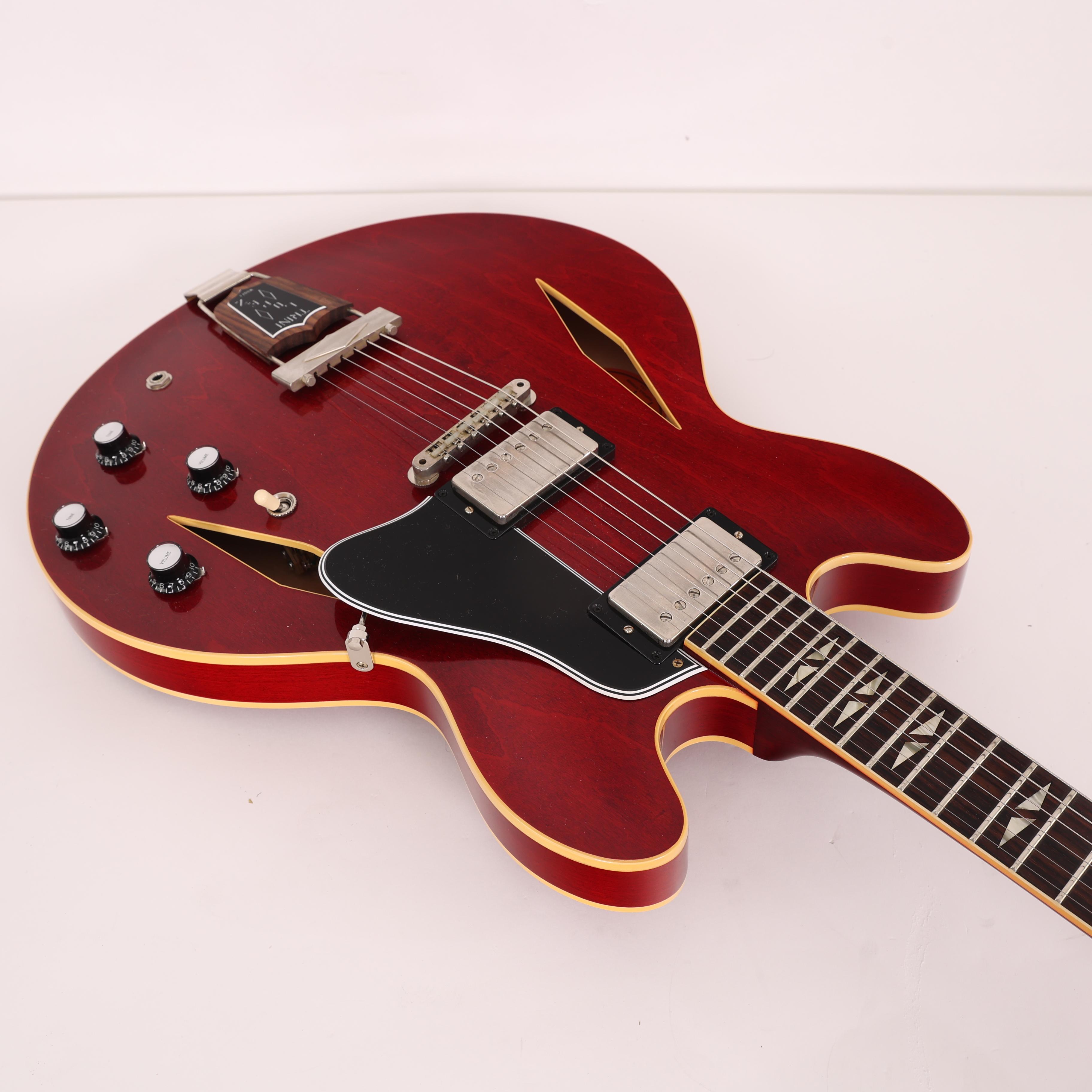 Second Hand Gibson Custom Shop Trini Lopez in Cherry Red 108 - SH-114-2108 (10).jpg