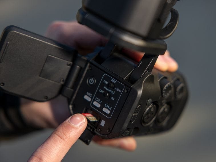 Zoom Q8n-4k - 4K Camera for Musicians - 535405-1662108917120.jpg