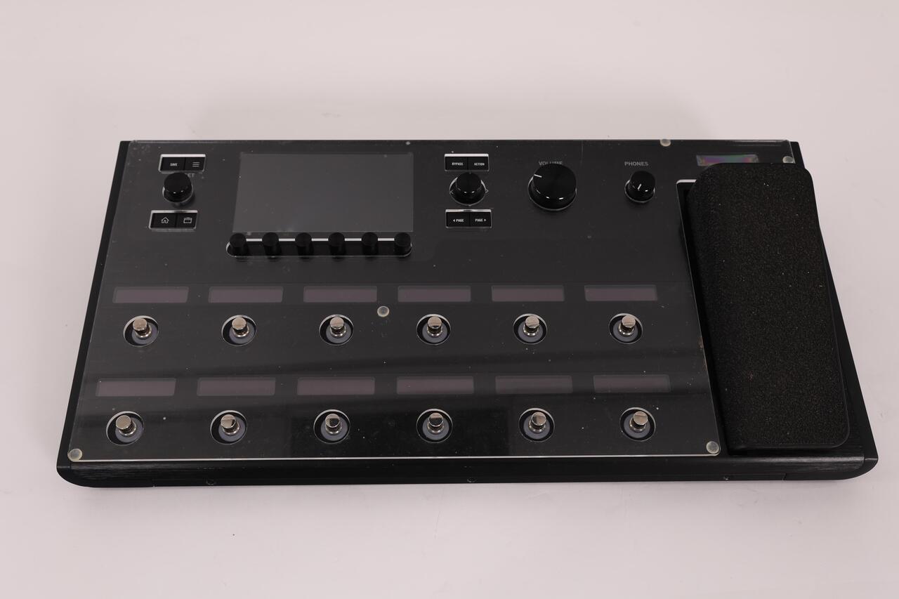 Second Hand Line 6 Helix Floor Unit 572 - SH-235-2572 (6).jpg