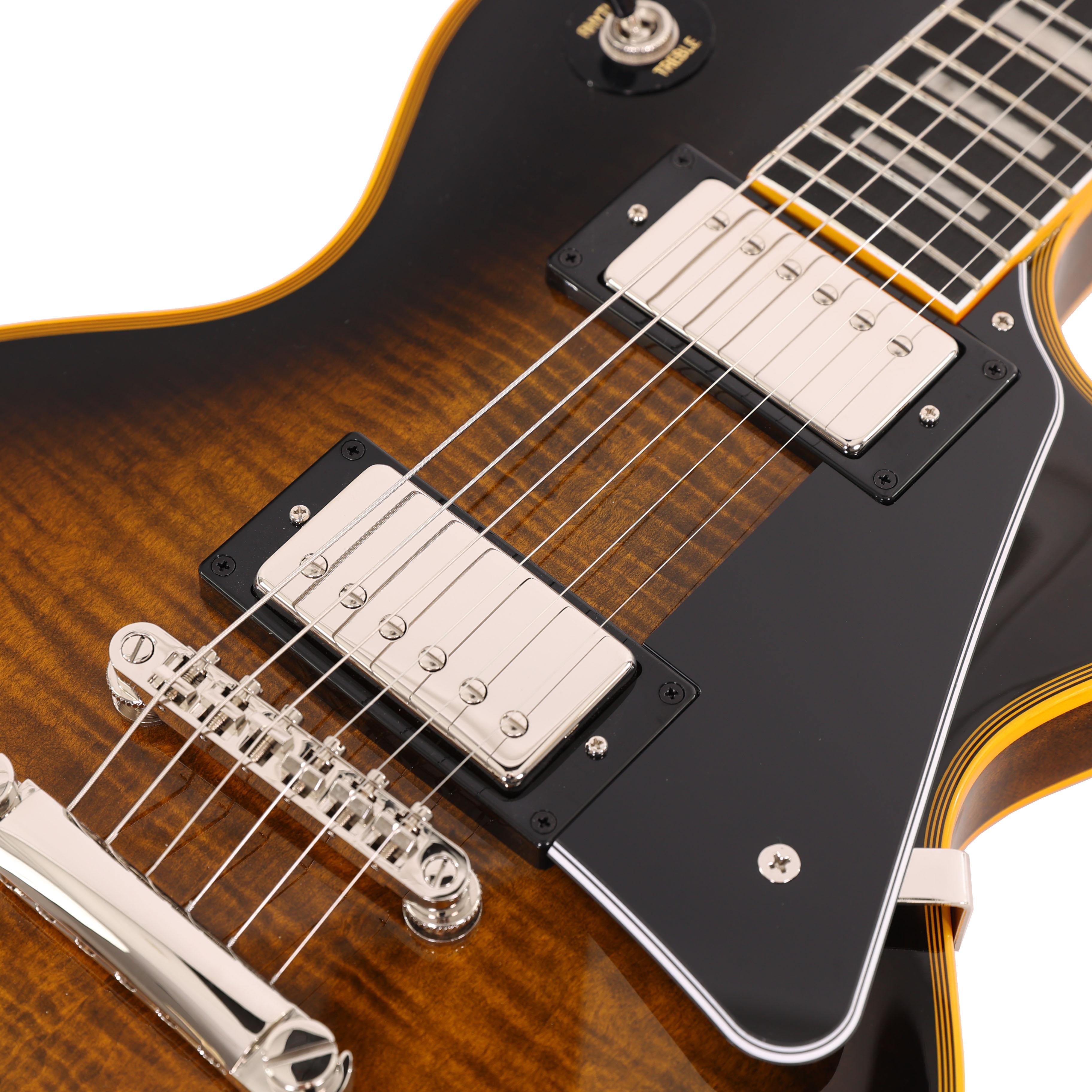 Epiphone Les Paul Custom Widow in Yellow Burst - EILPCWYBNH3 (5).jpg