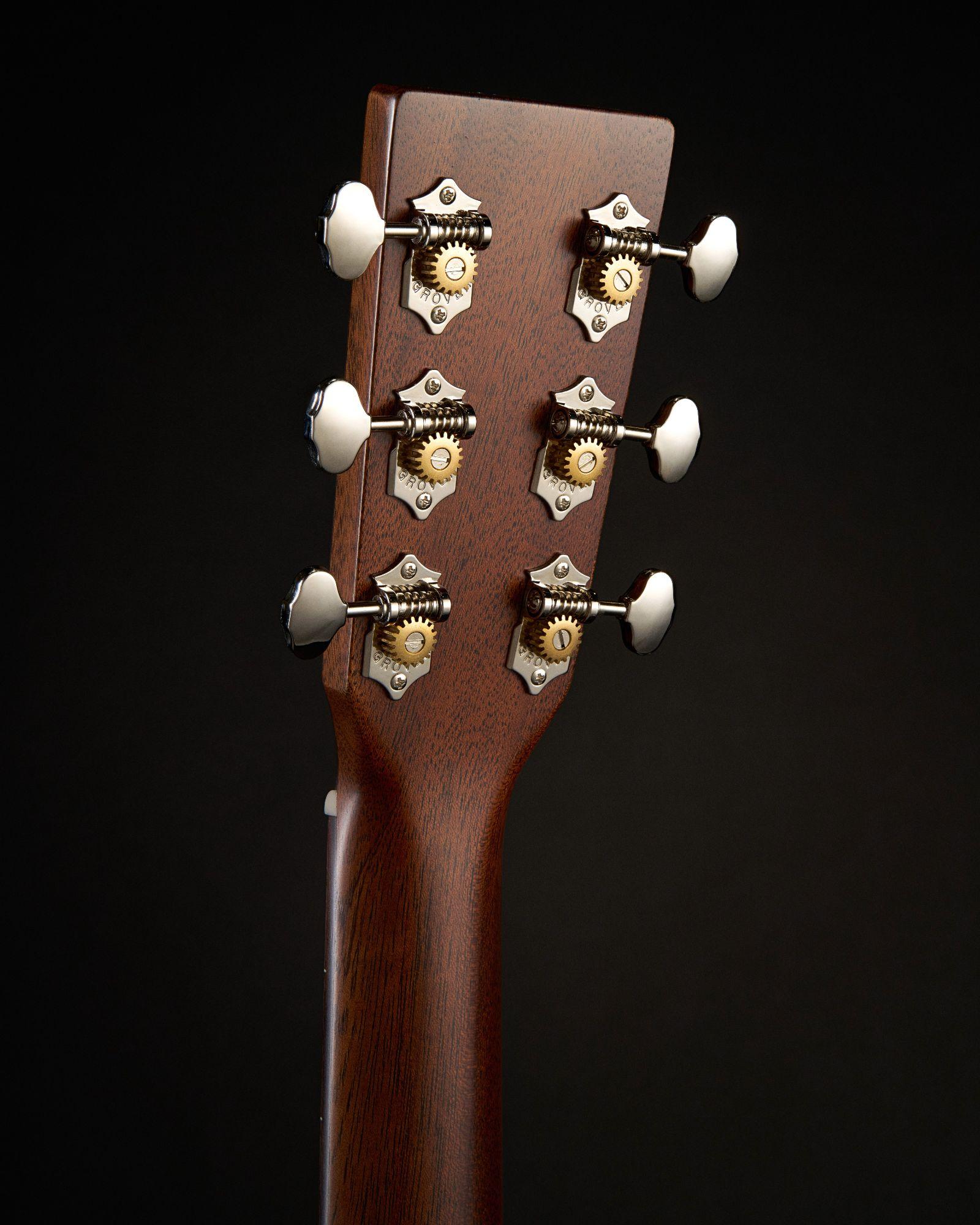 Martin 0-10E Retro Jason Isbell Concert Electro Acoustic in Dark Mahogany - 11010ERETROJASONISBELL_GLAM 6_compressed_compressed.jpg