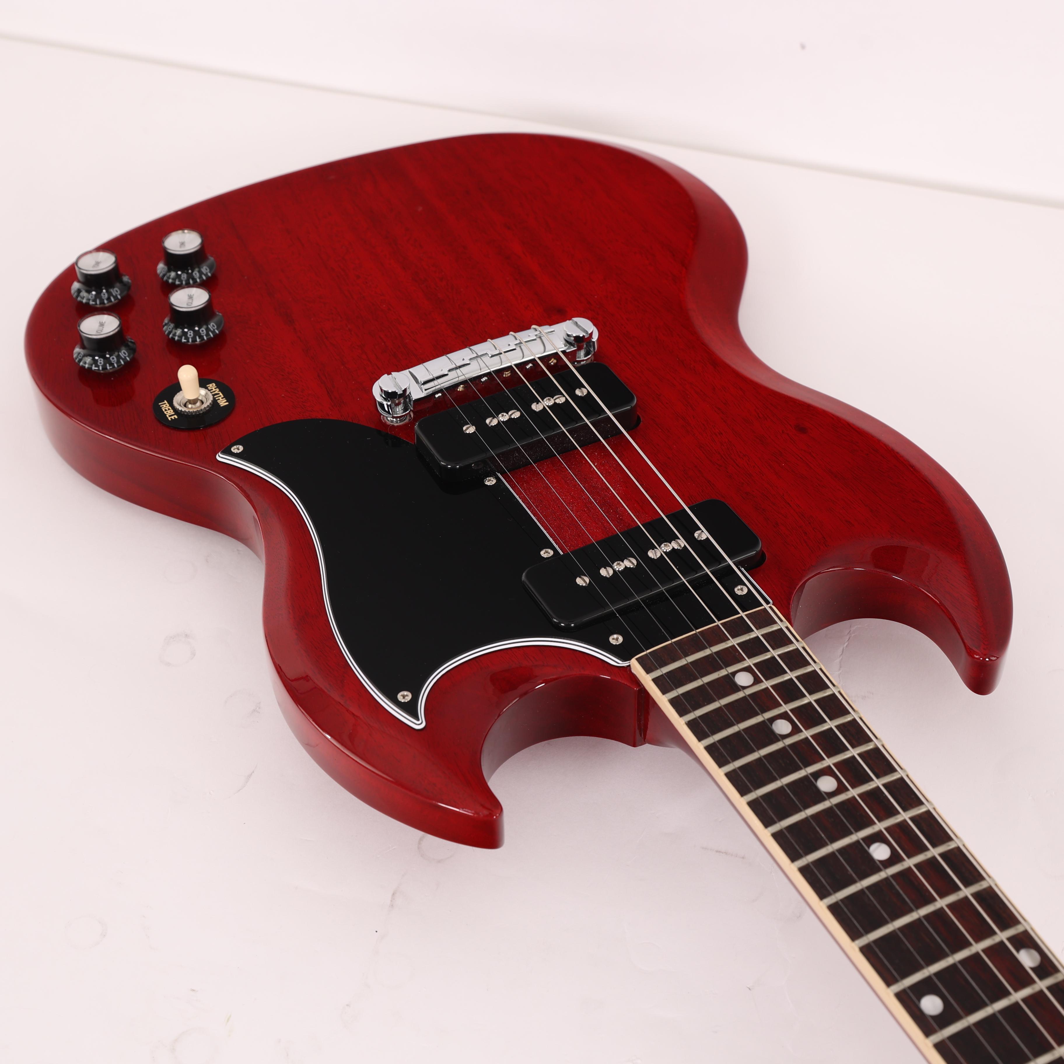 B Stock : Gibson USA SG Special in Faded Vintage Cherry 001 - B-SGSP00VEC-0001 (14).jpg