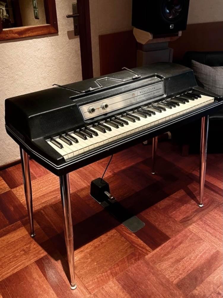 Arturia Wurli V3 Plugin - 211010-DOWN_3.jpg