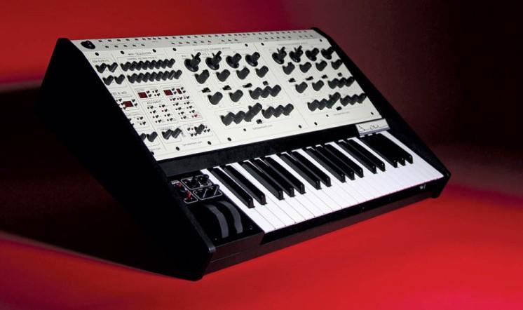 Arturia SEM V2 Plugin - 210508-DOWN_1.jpg