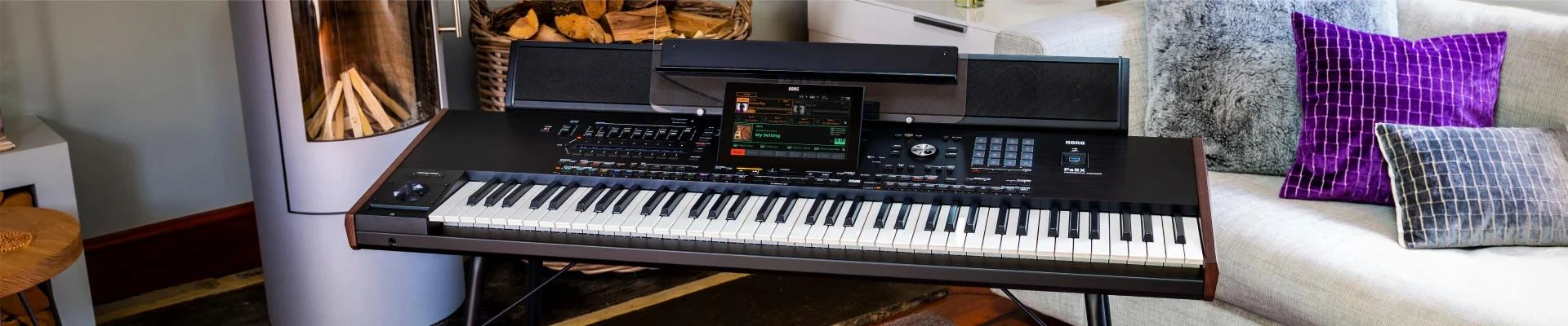 Korg PA5X - 76 Note Arranger Keyboard - PA5X-76 (1).jpg