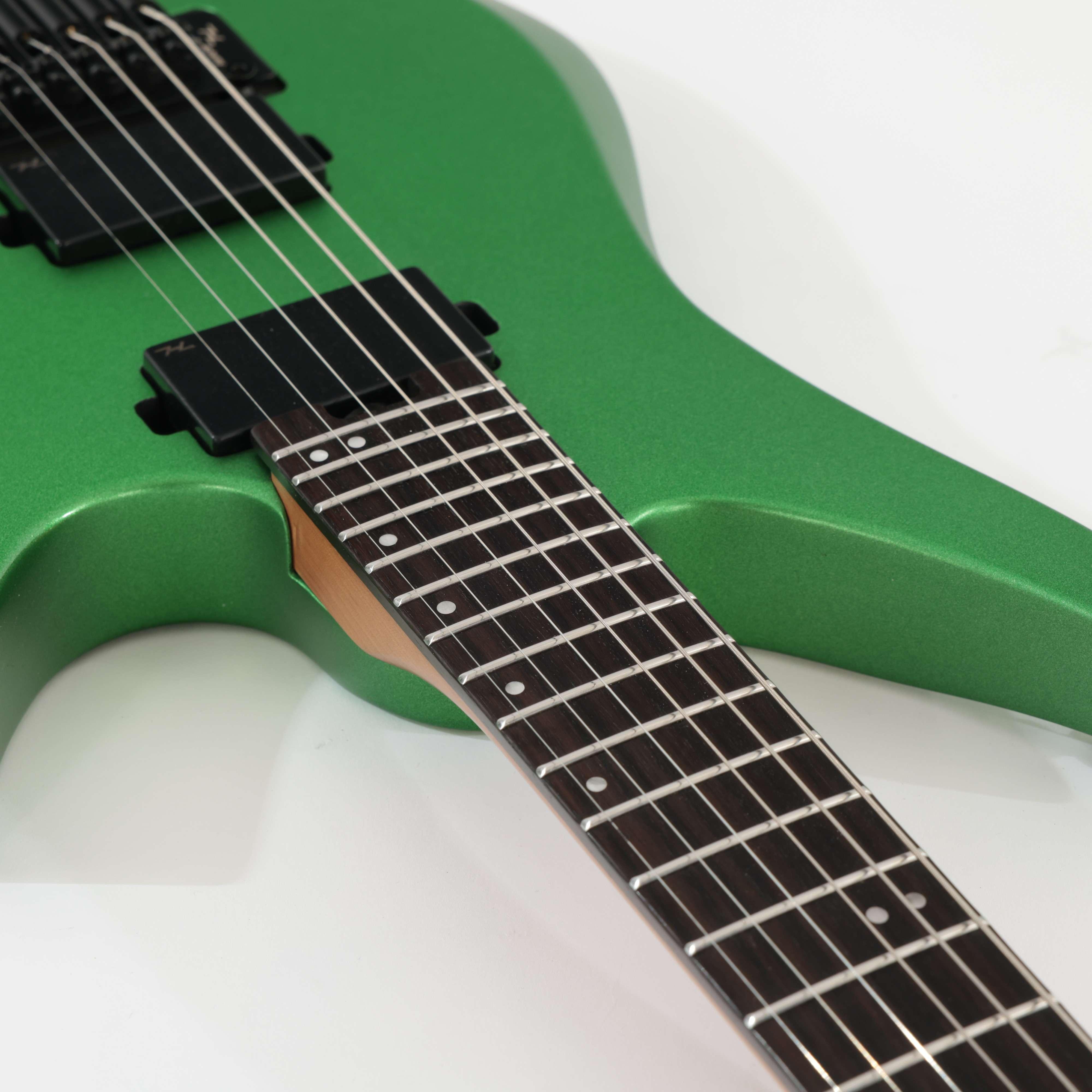 B Stock : Hils HN5 Next Series Headless Guitar - Satin Metallic Emerald Green 003 - B-HN5S-NS-M-0003 (9).jpg