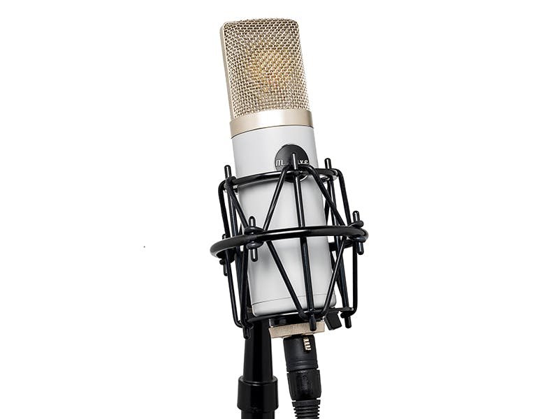 Mojave Audio MA-201fetVG Condenser Microphone Vintage Grey, FET LDC - 454187-MA-201fet-shock.jpg